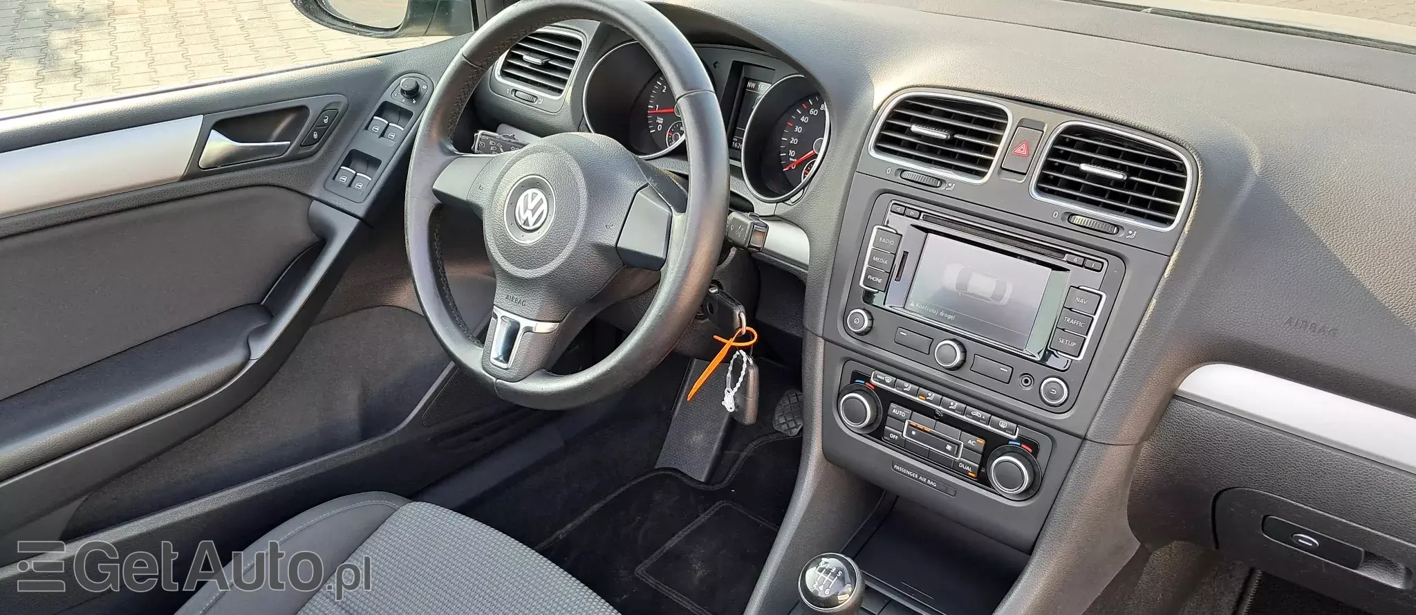 VOLKSWAGEN Golf Comfortline