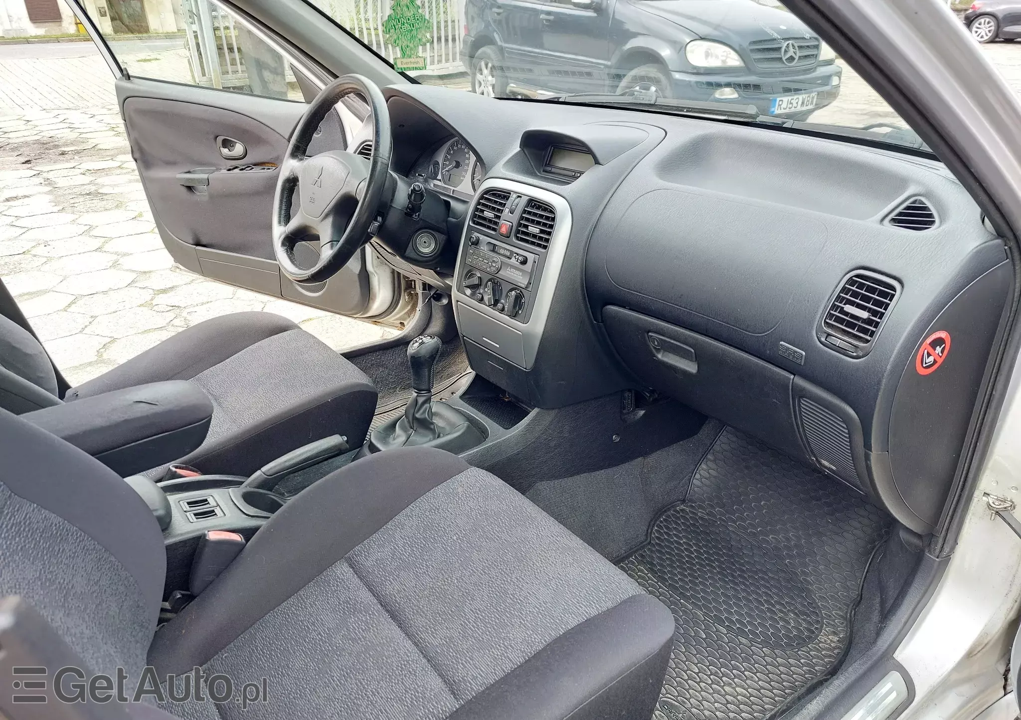 MITSUBISHI Carisma Comfort