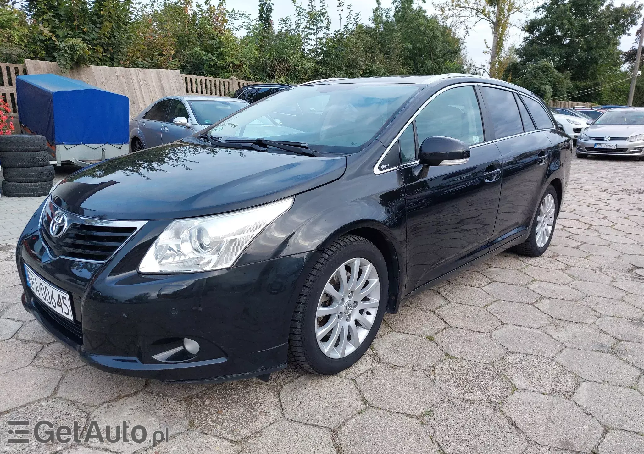 TOYOTA Avensis Premium