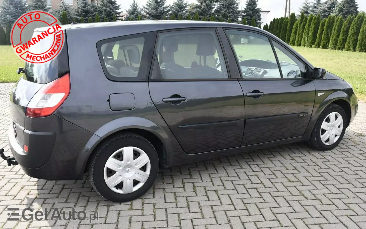 RENAULT Grand Scenic 