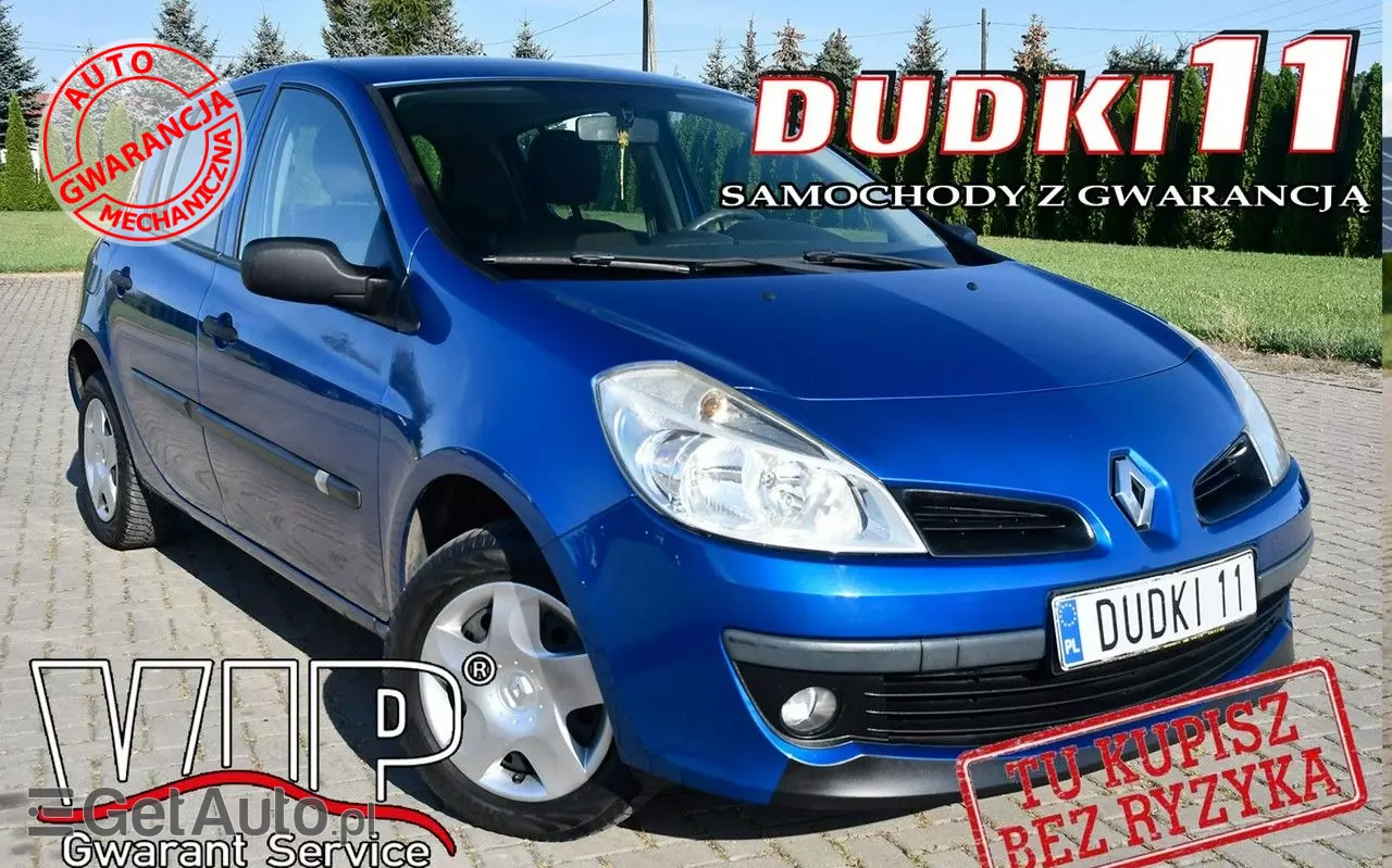 RENAULT Clio 