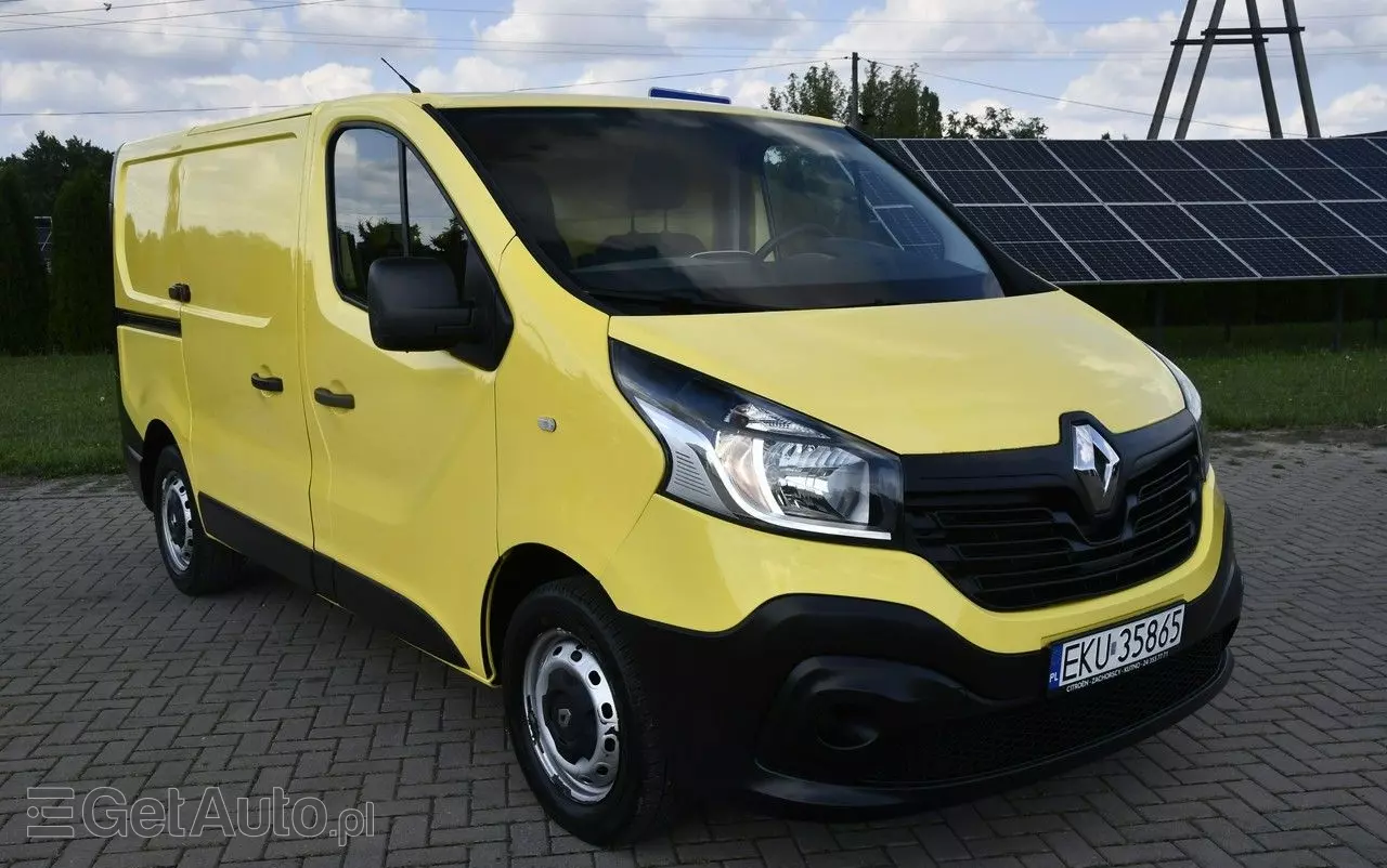 RENAULT Trafic 