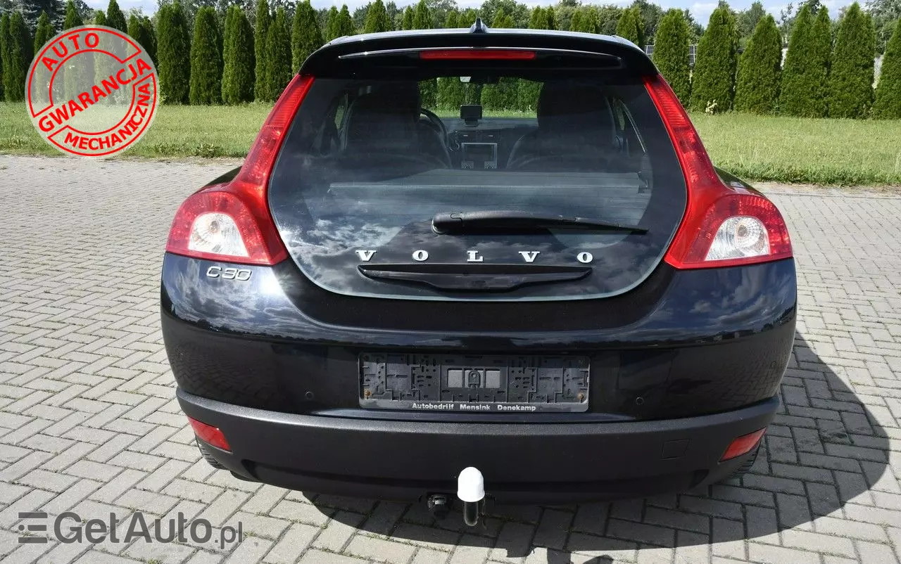 VOLVO C30 