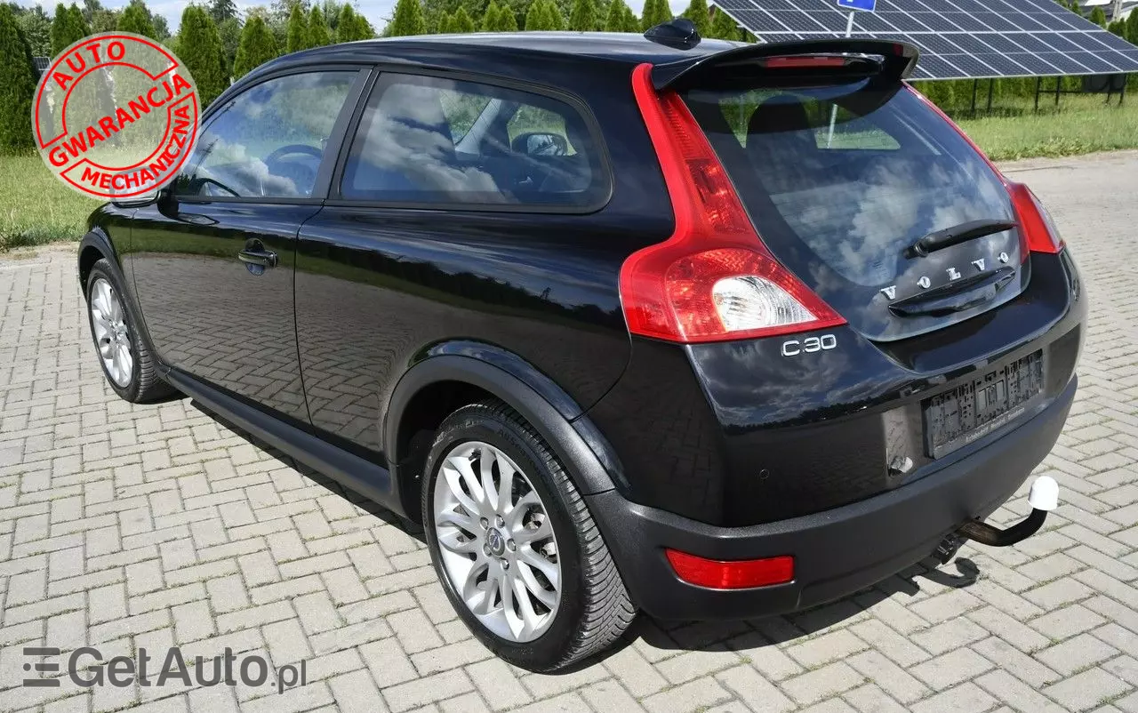 VOLVO C30 