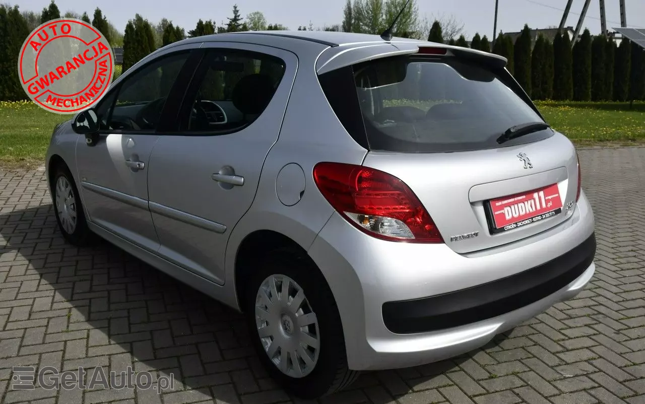 PEUGEOT 207 