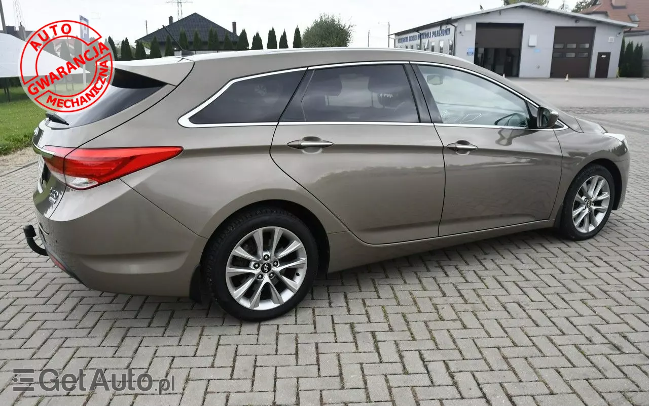 HYUNDAI I40 