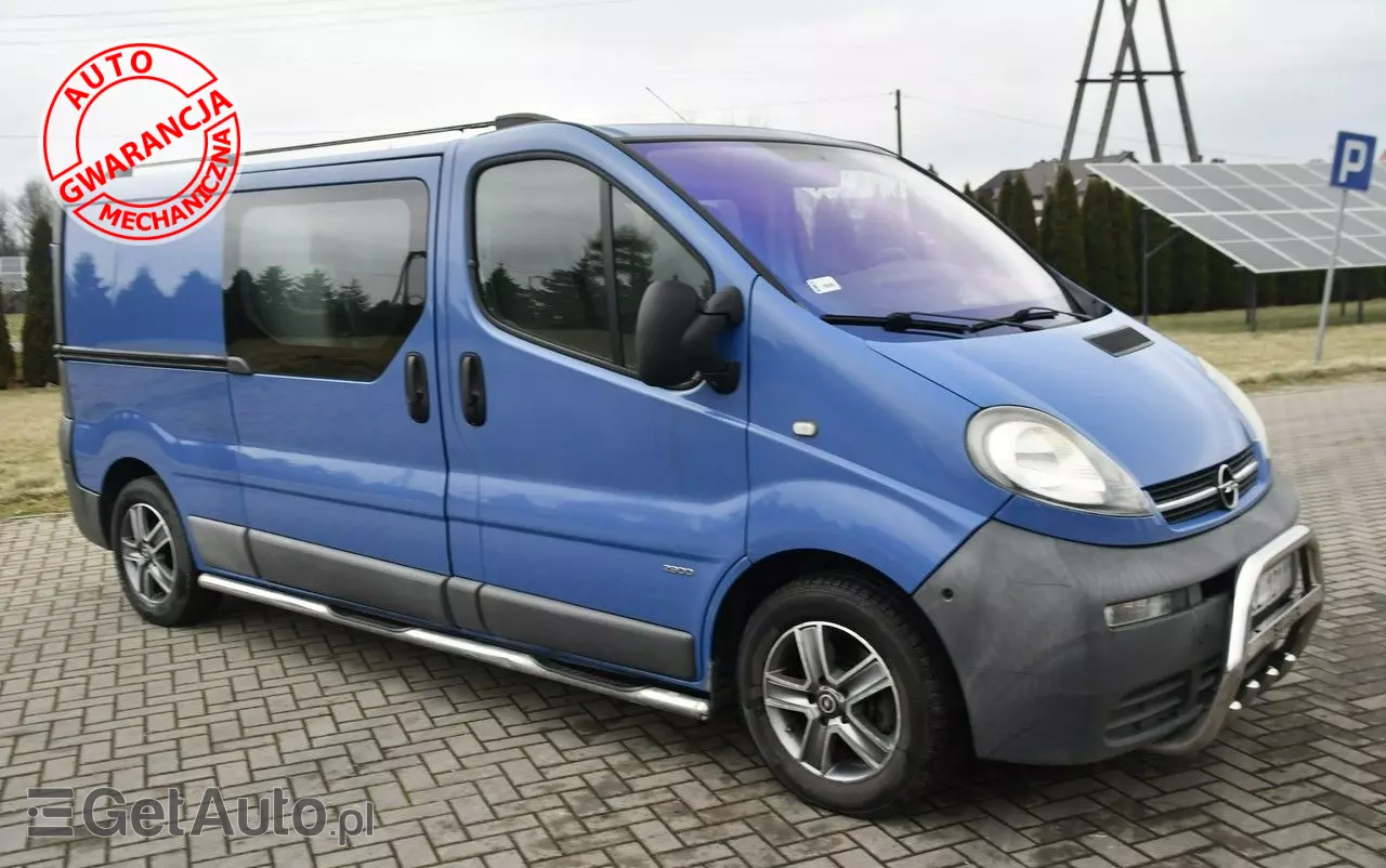 OPEL Vivaro 