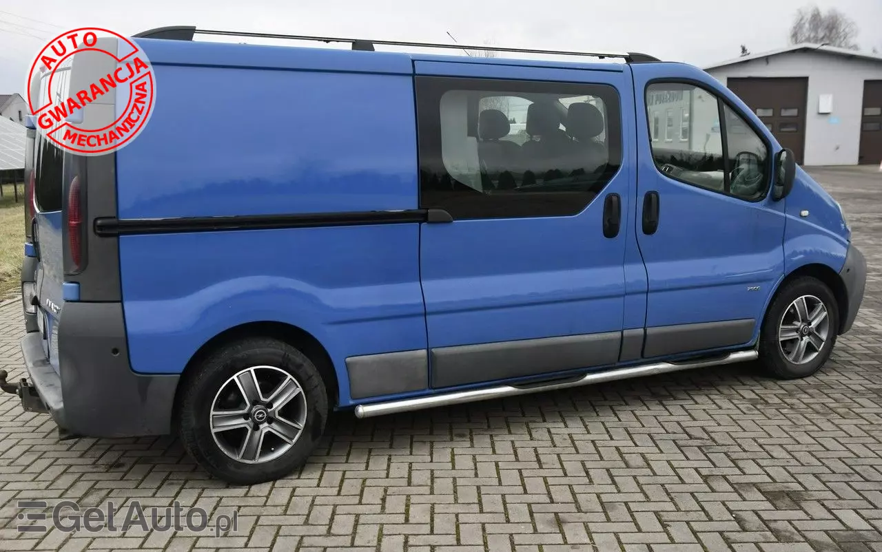 OPEL Vivaro 