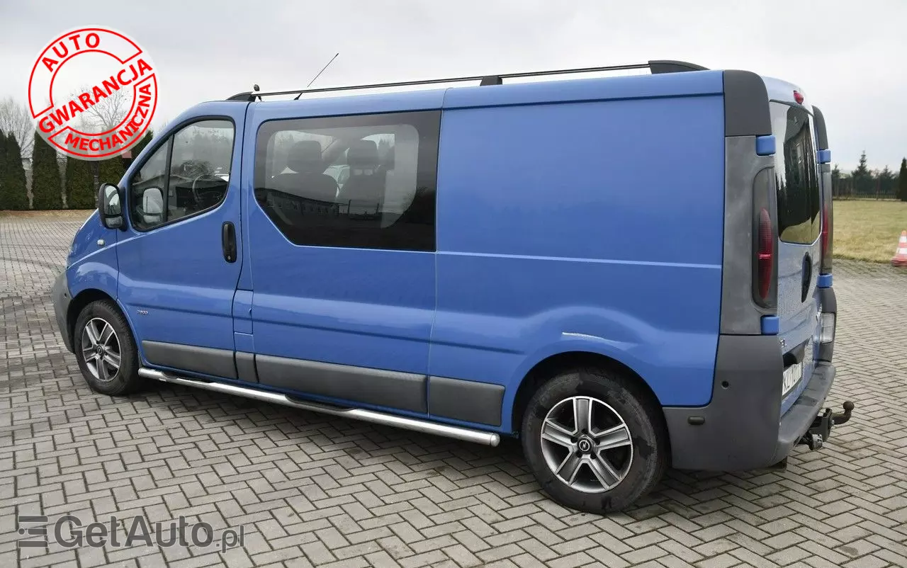 OPEL Vivaro 