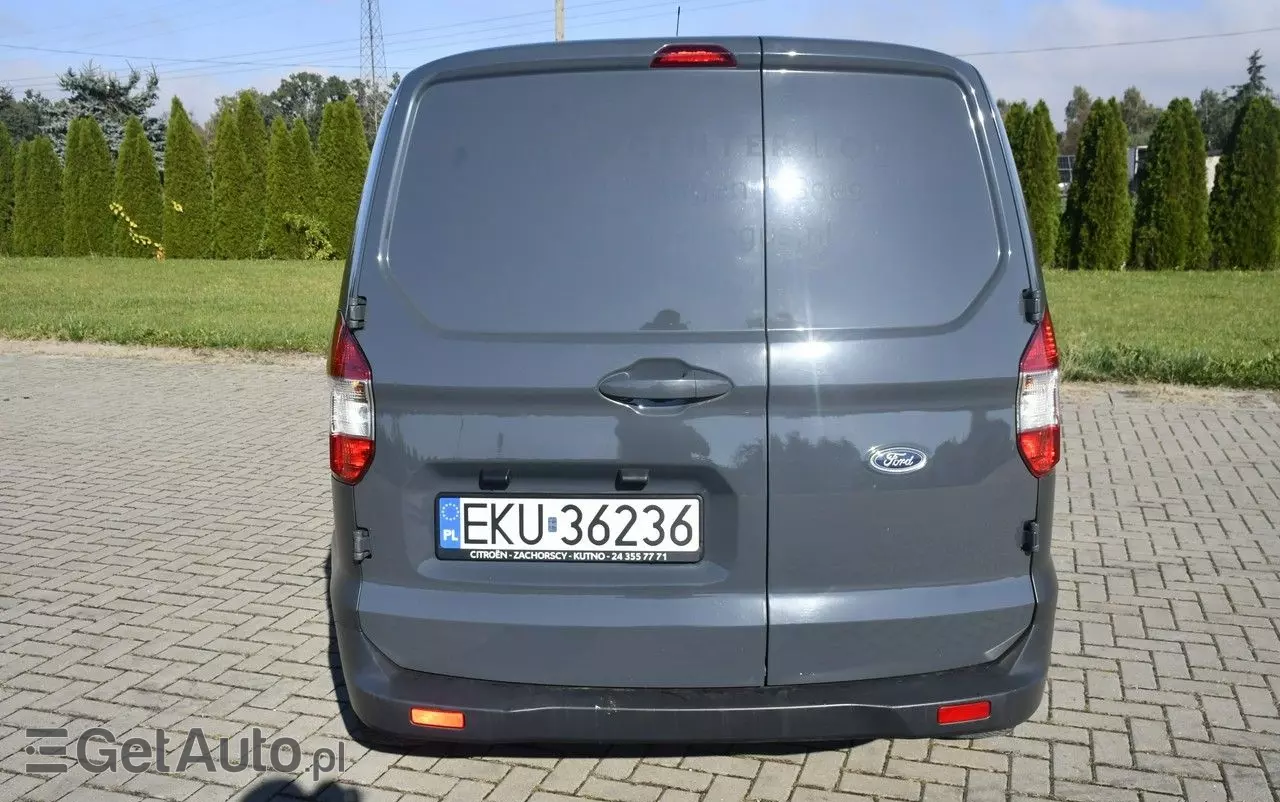 FORD Transit Courier Van 