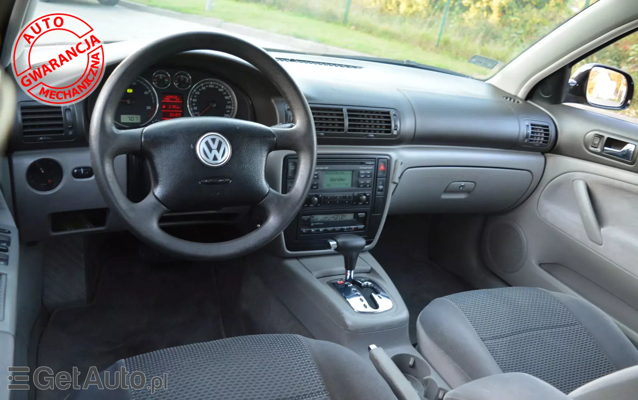 VOLKSWAGEN Passat Comfortline Tipt.