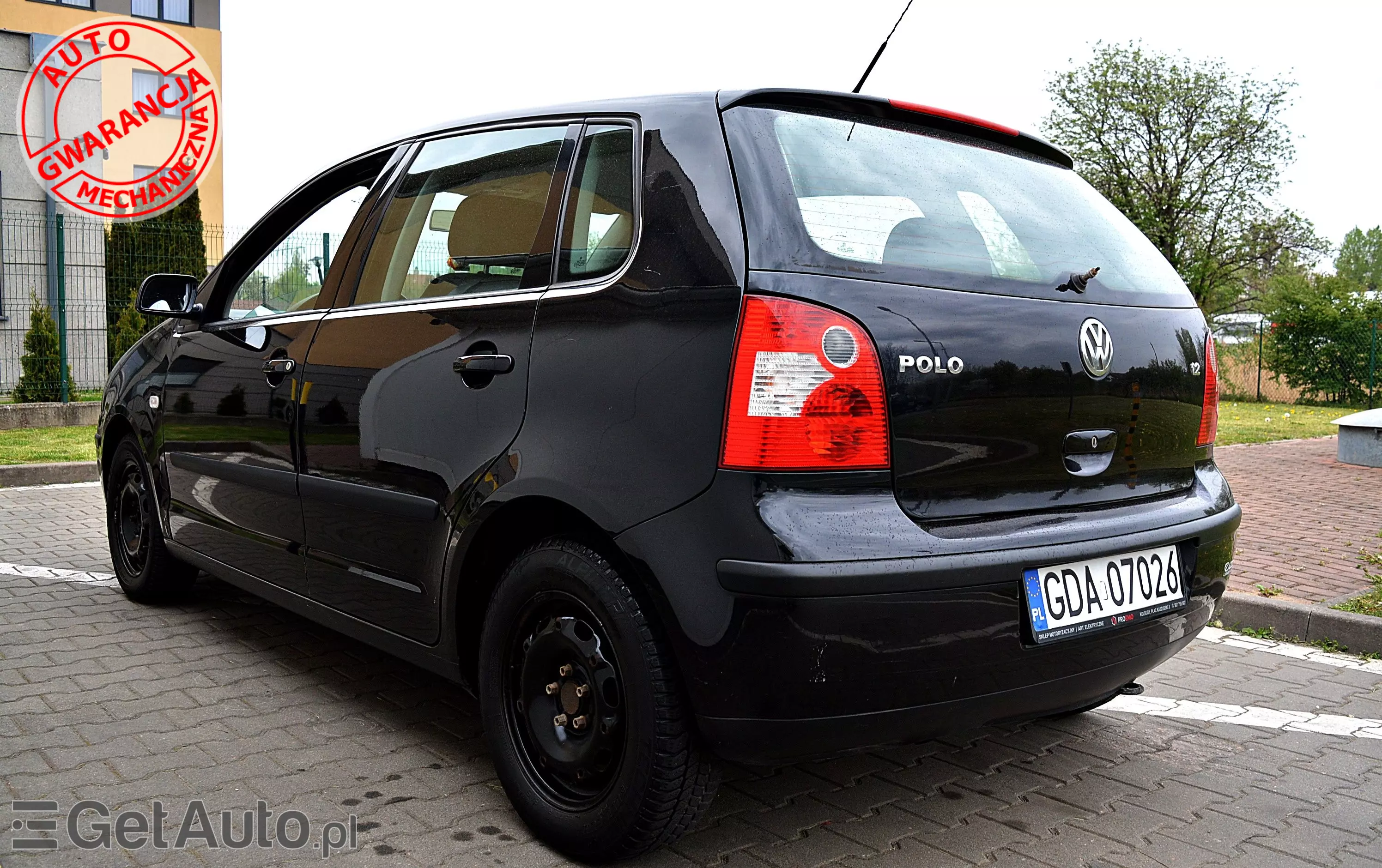 VOLKSWAGEN Polo Basis