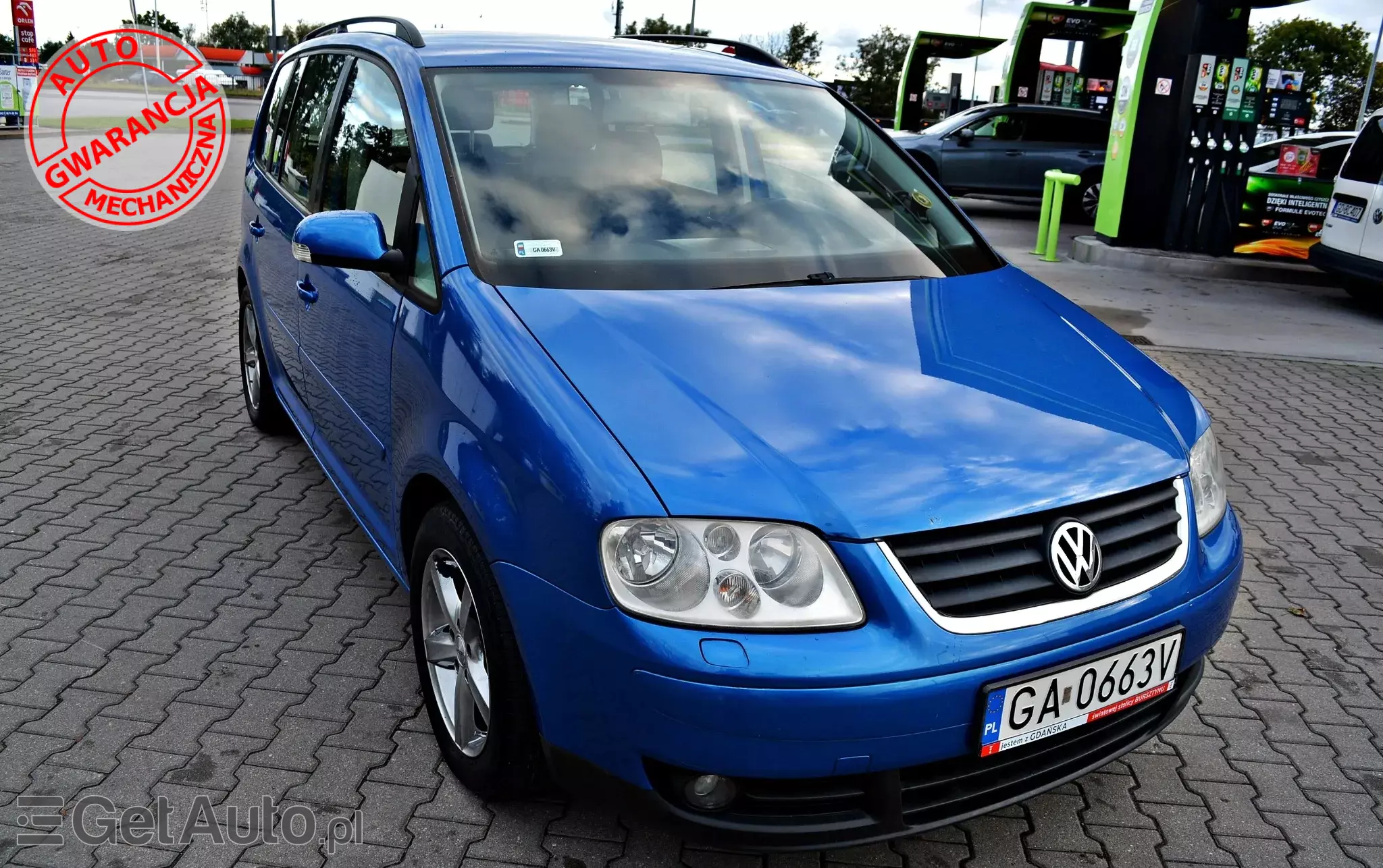 VOLKSWAGEN Touran 