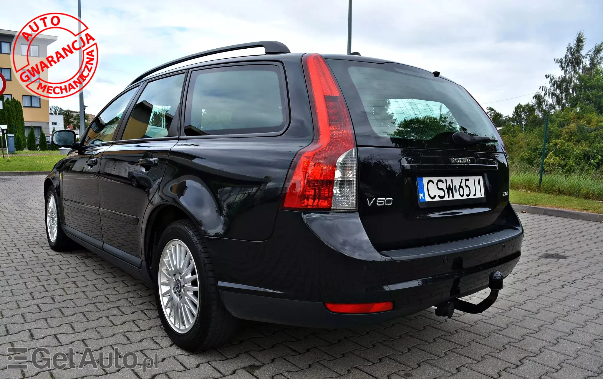 VOLVO V50 