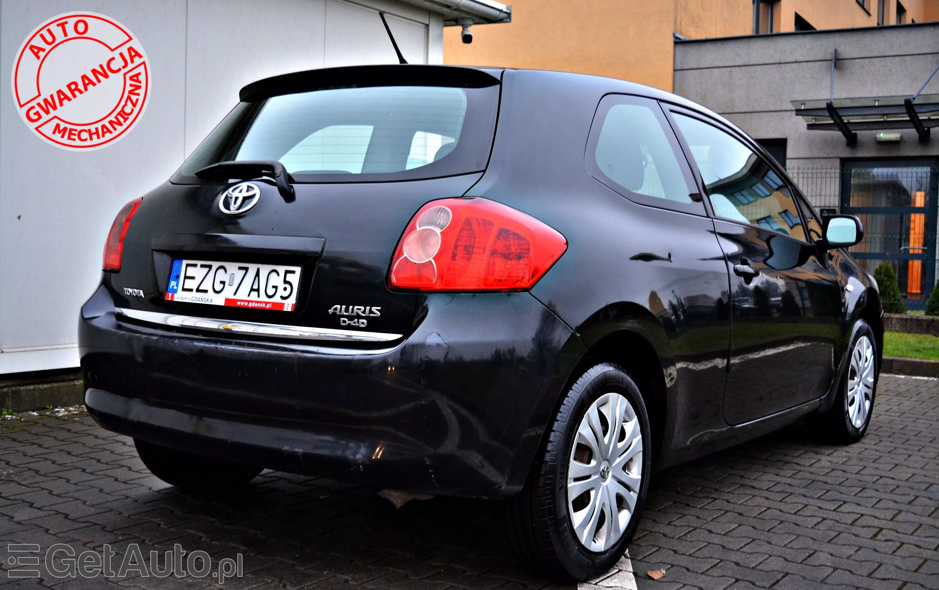 TOYOTA Auris Luna