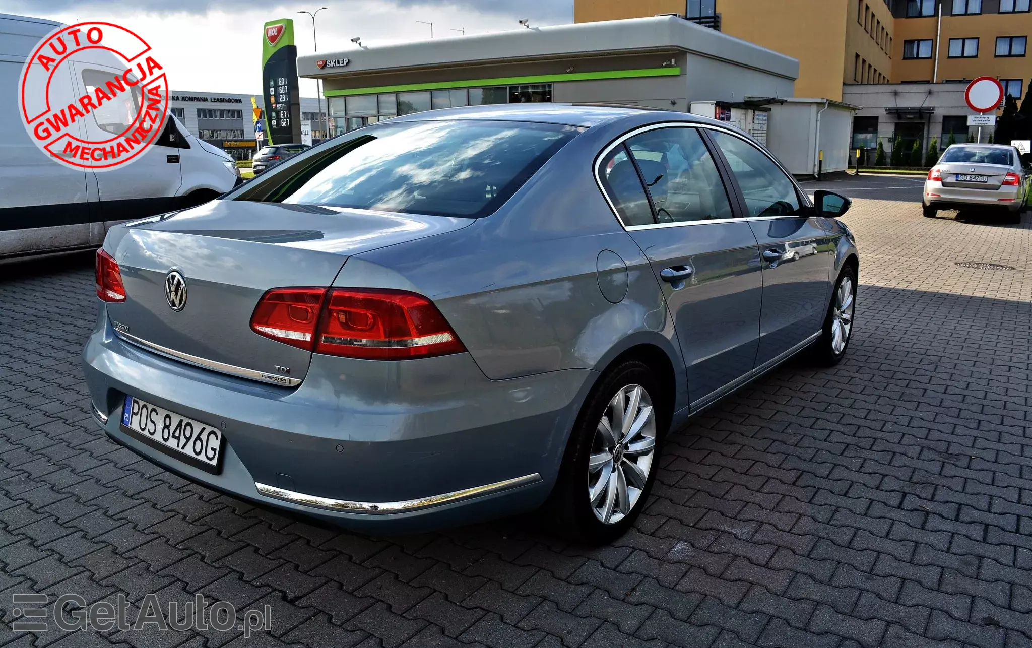 VOLKSWAGEN Passat Comfortline