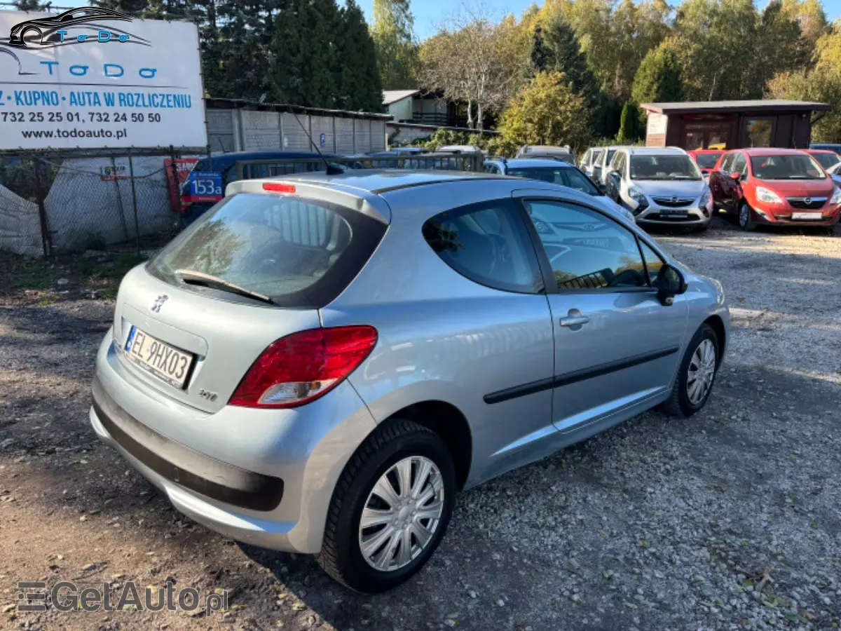 PEUGEOT 207 