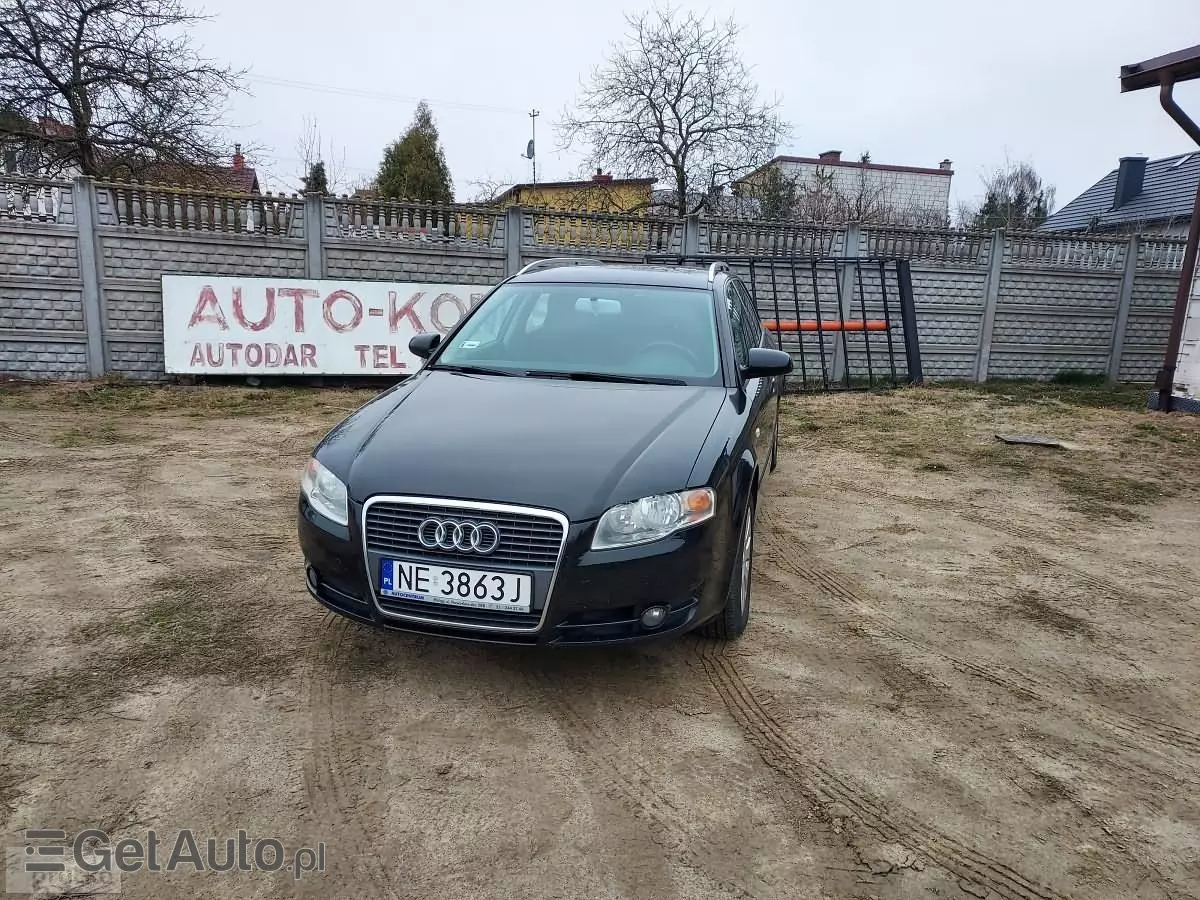 AUDI A4 