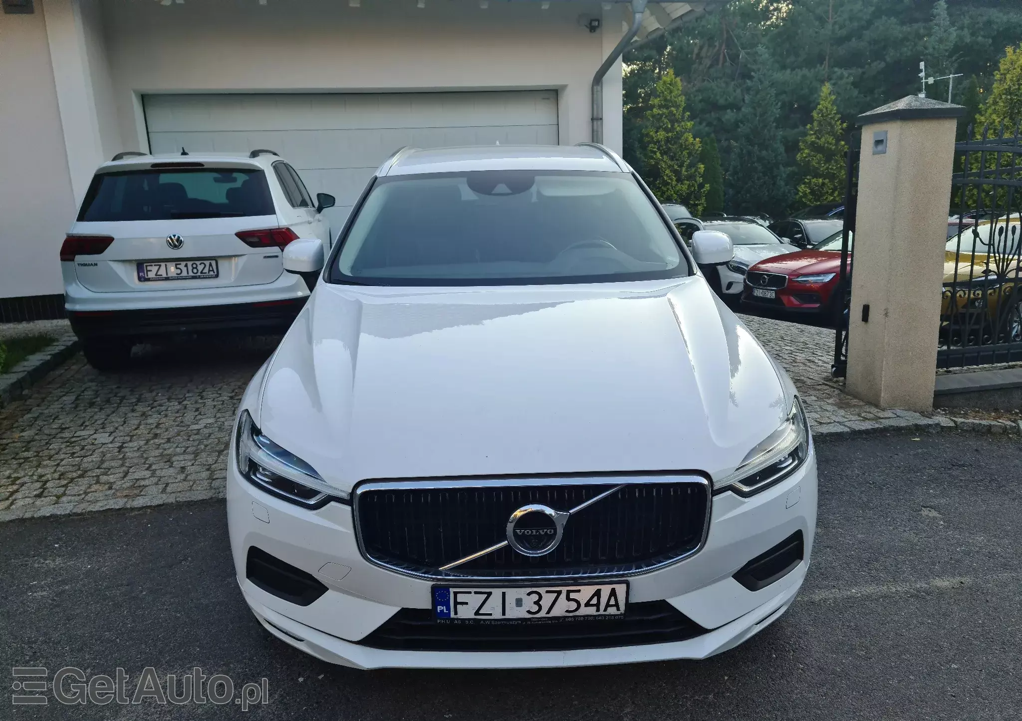 VOLVO XC 60 Momentum