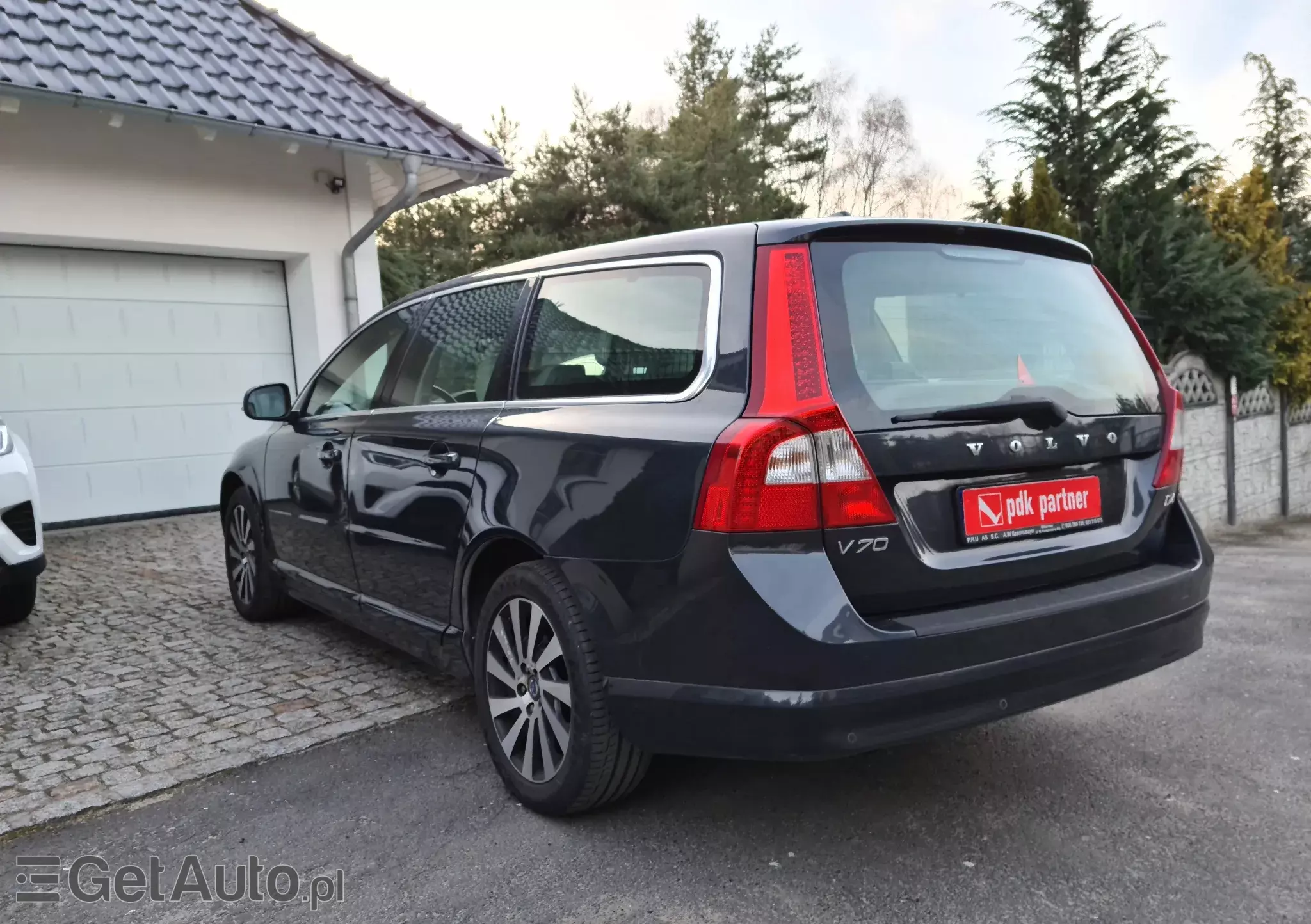 VOLVO V70 Momentum