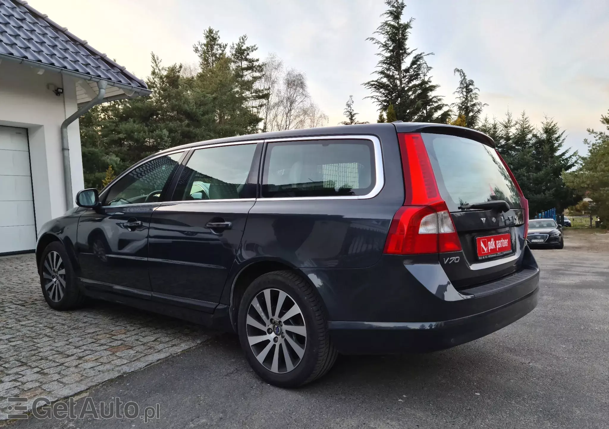 VOLVO V70 Momentum