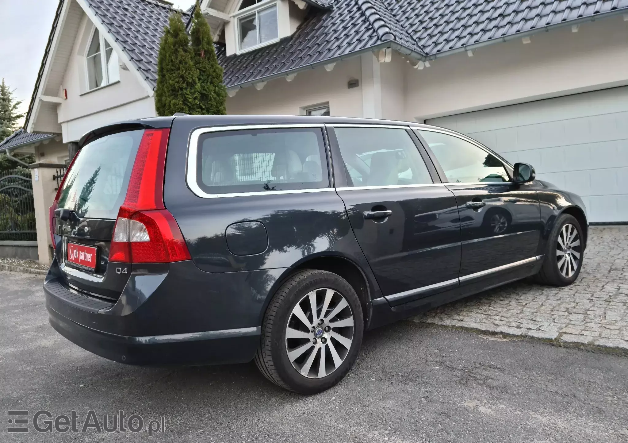 VOLVO V70 Momentum