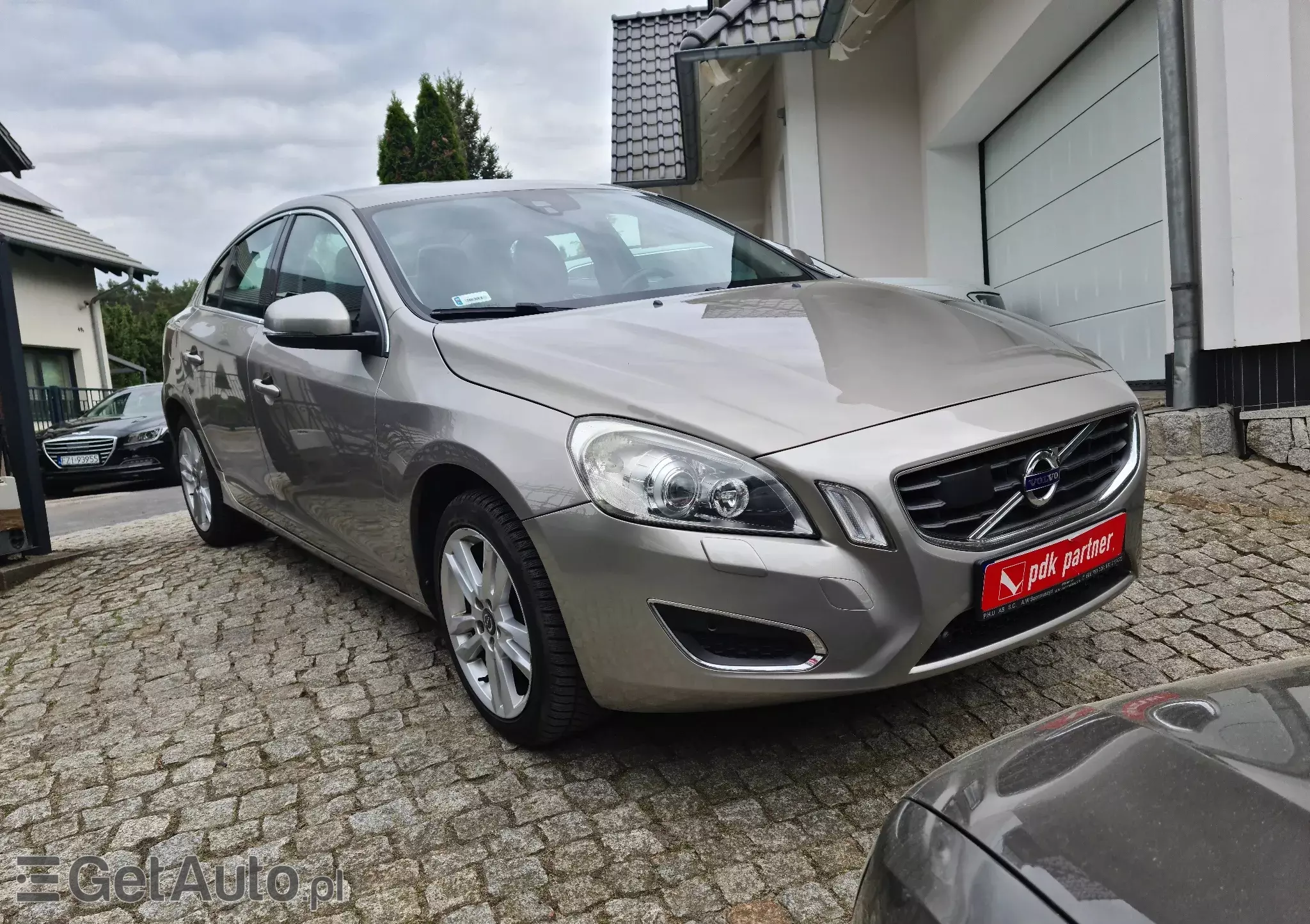 VOLVO S60 Momentum