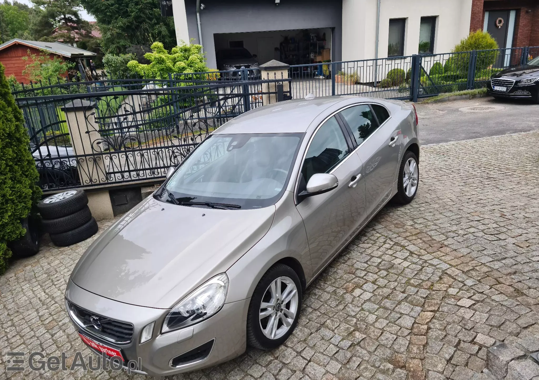 VOLVO S60 Momentum