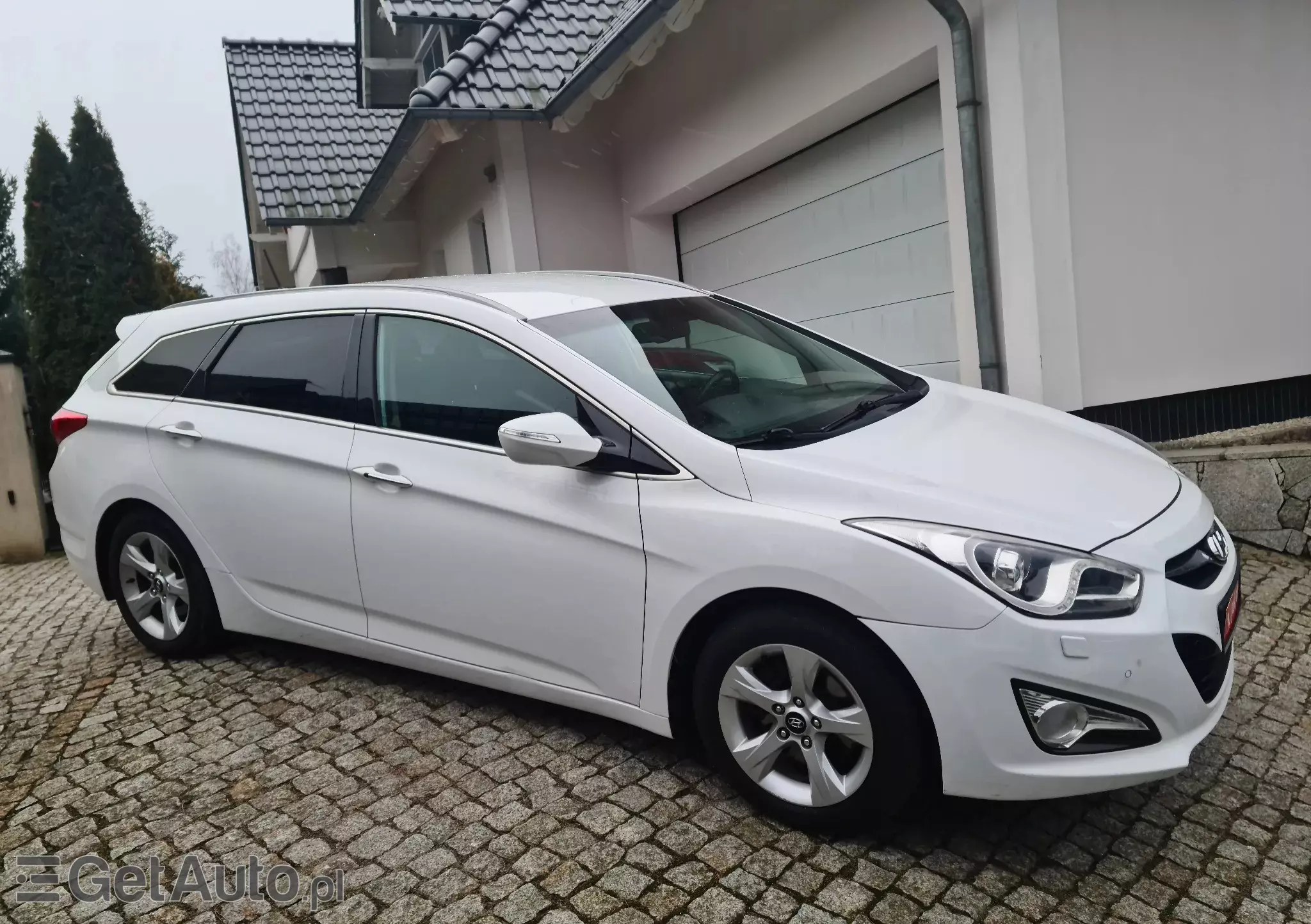 HYUNDAI I40 