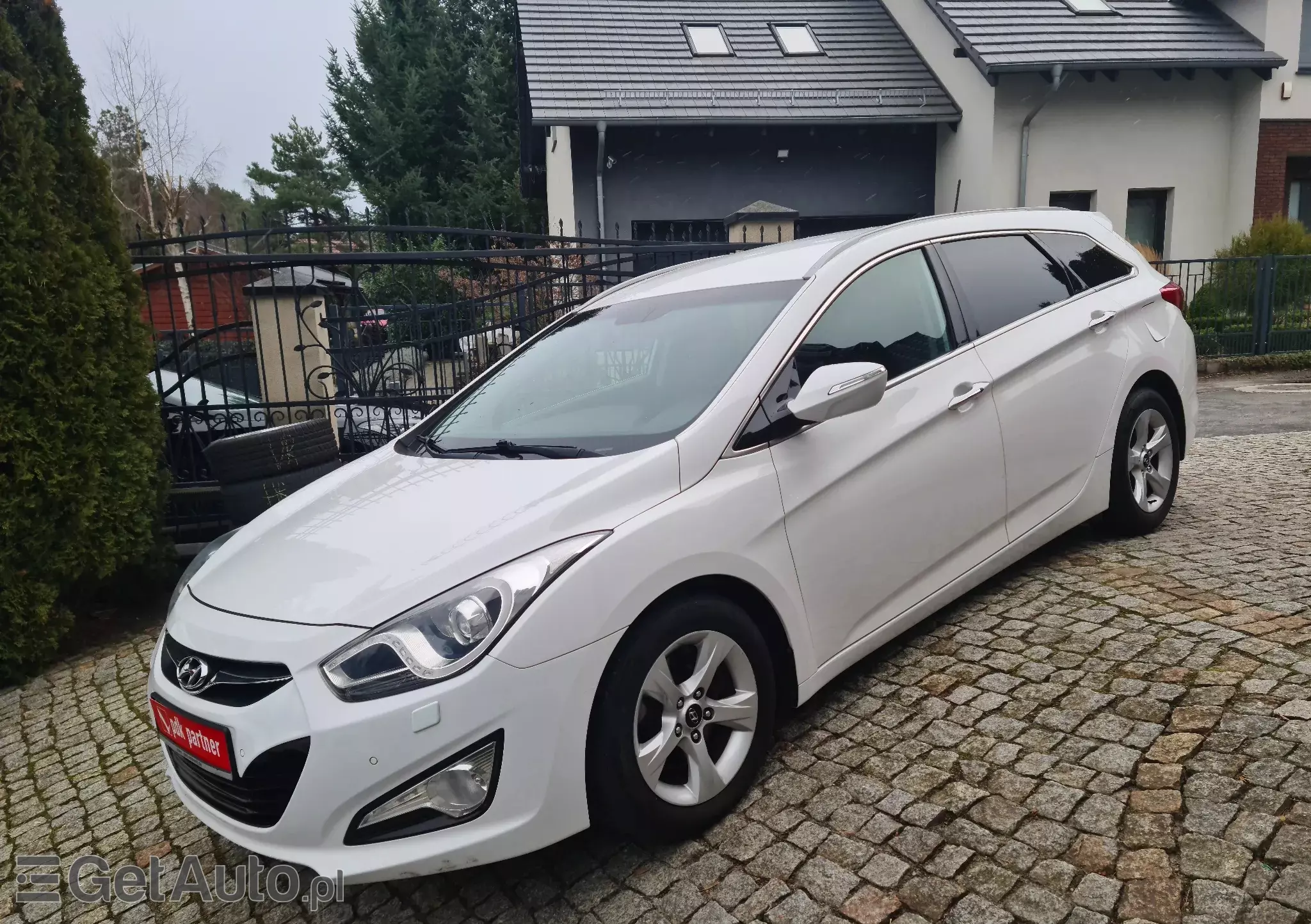 HYUNDAI I40 