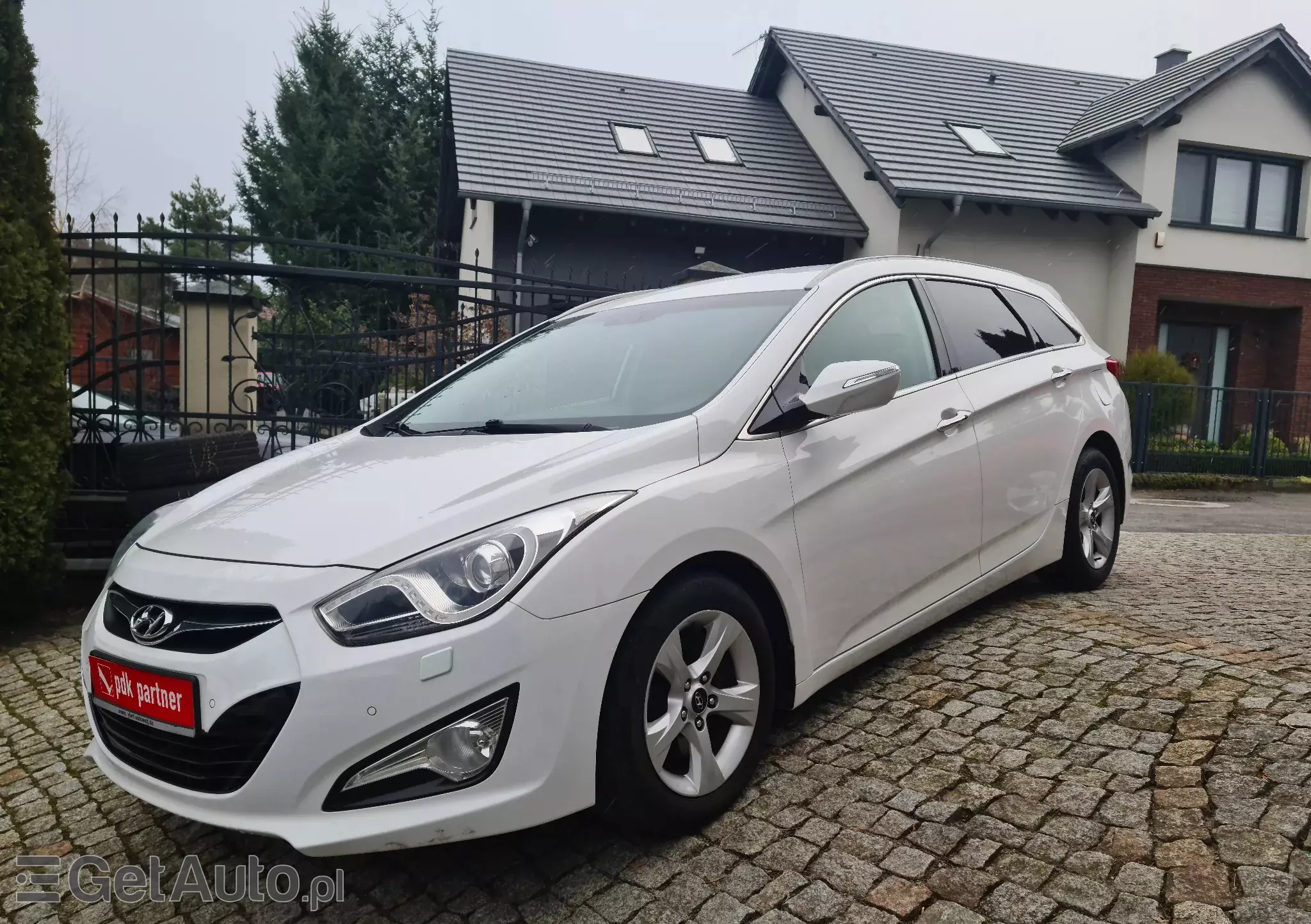 HYUNDAI I40 