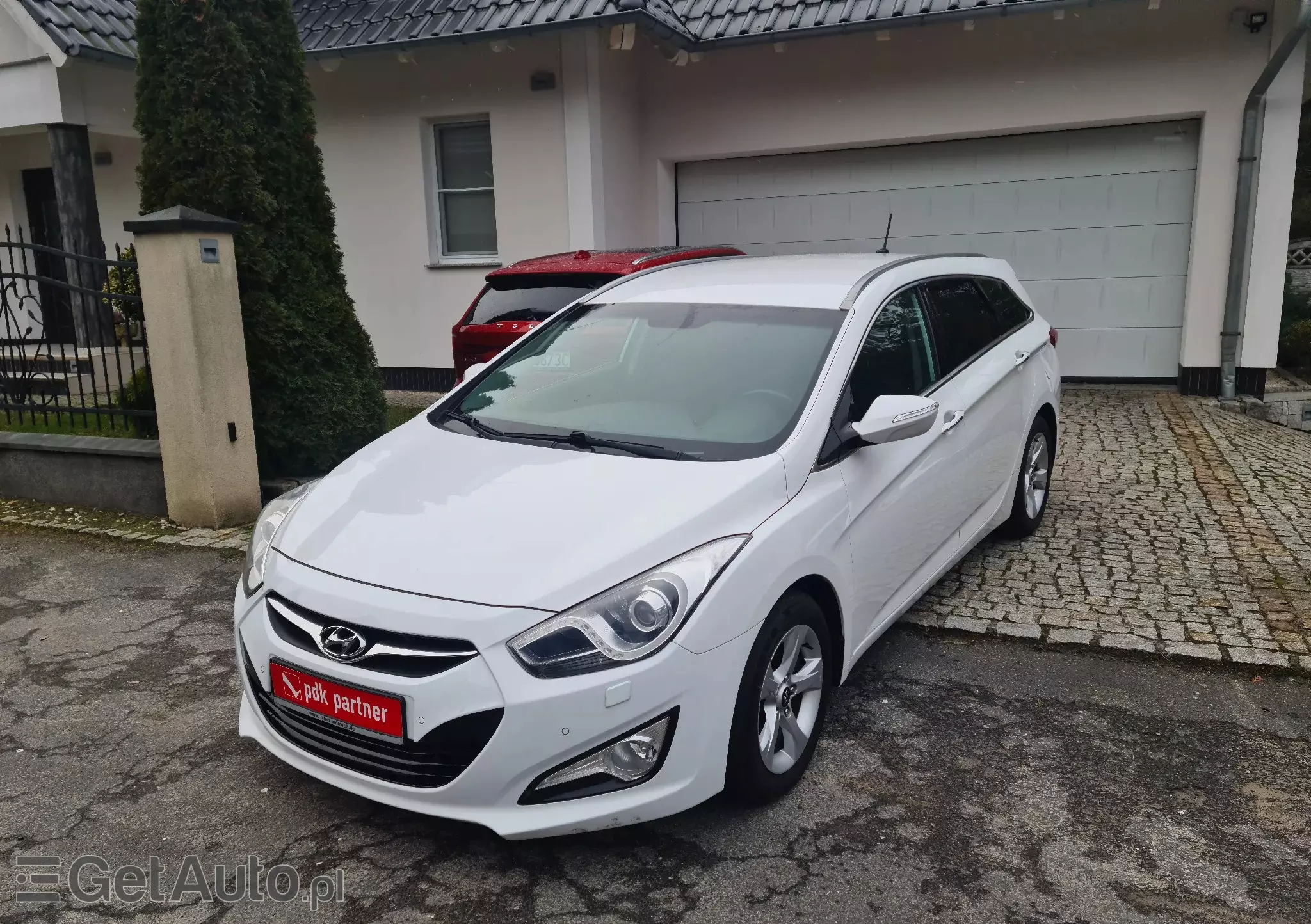 HYUNDAI I40 