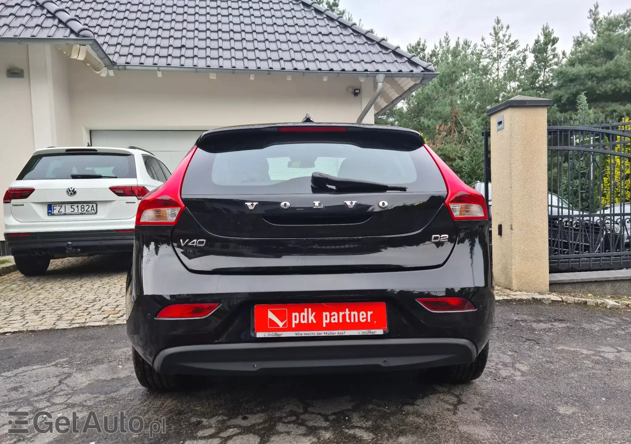 VOLVO V40 Kinetic Ocean Race