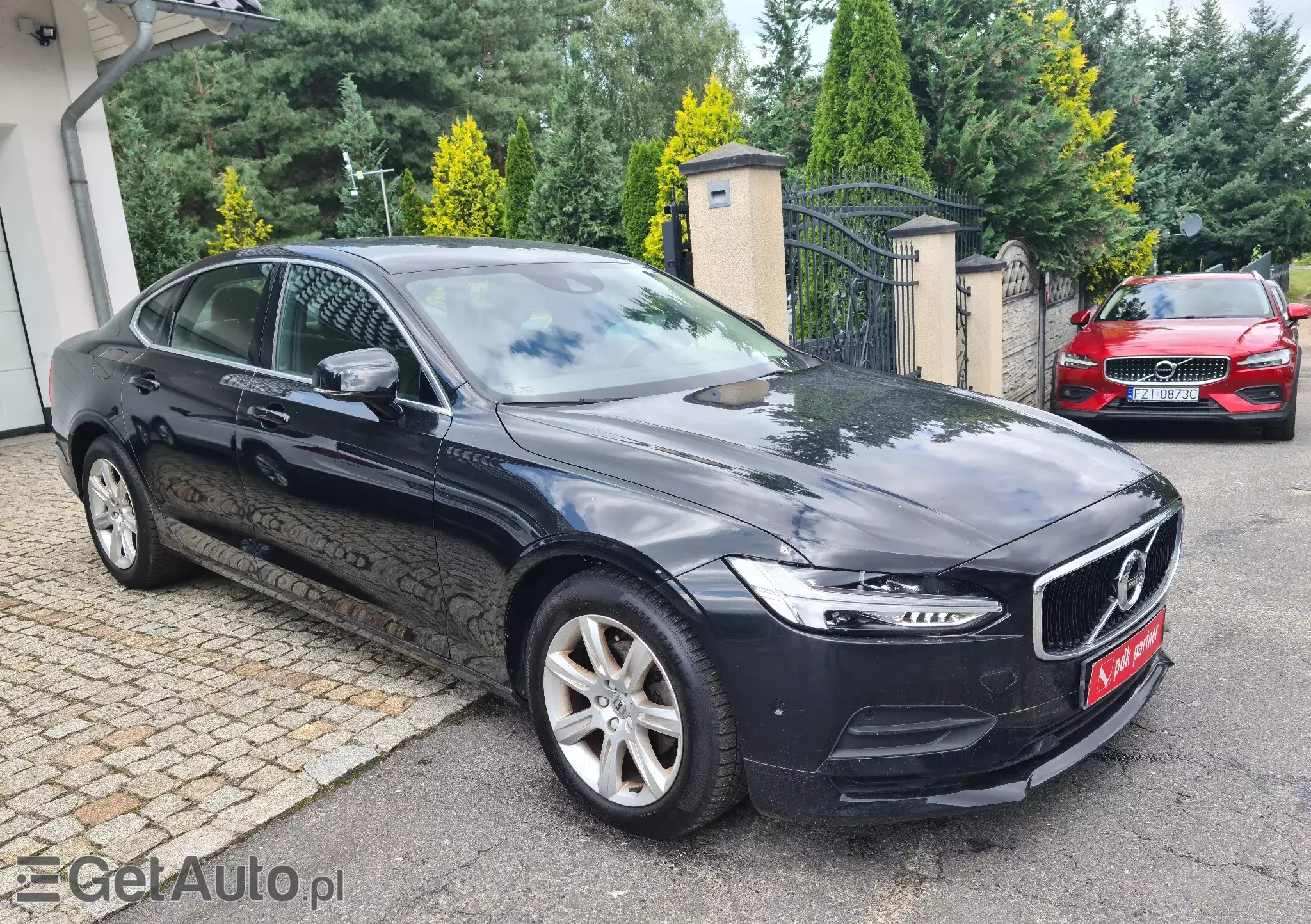 VOLVO S90 Momentum