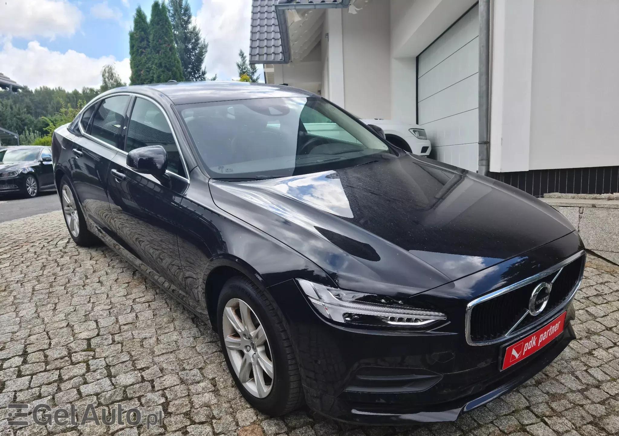 VOLVO S90 Momentum