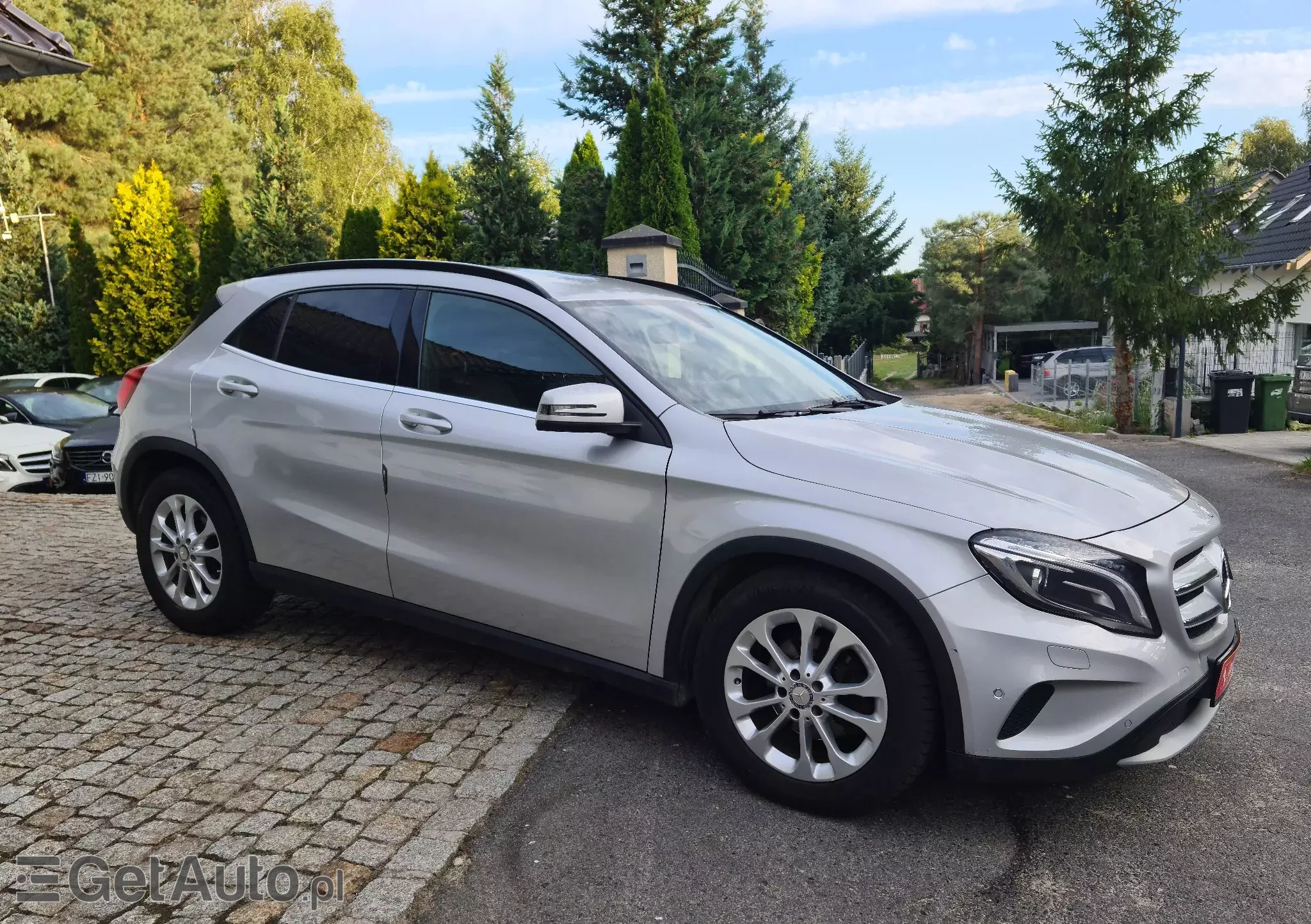 MERCEDES-BENZ GLA DCT