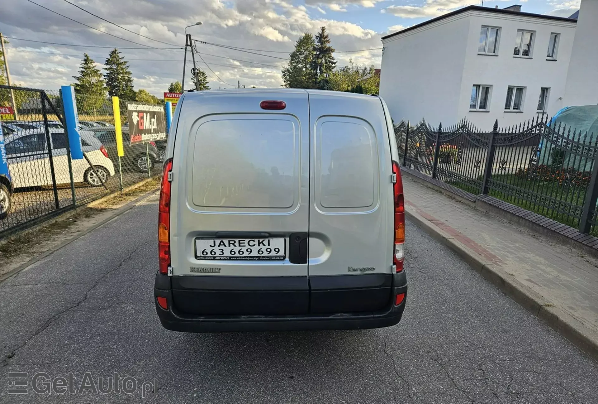 RENAULT Kangoo 