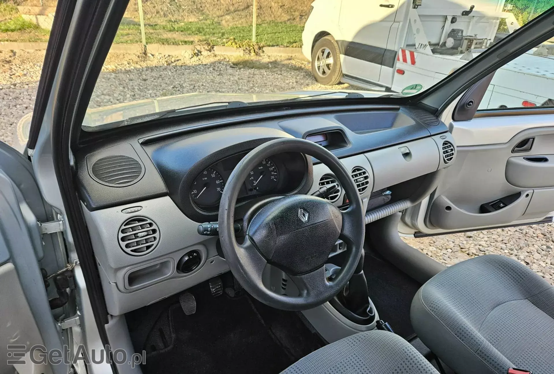 RENAULT Kangoo 