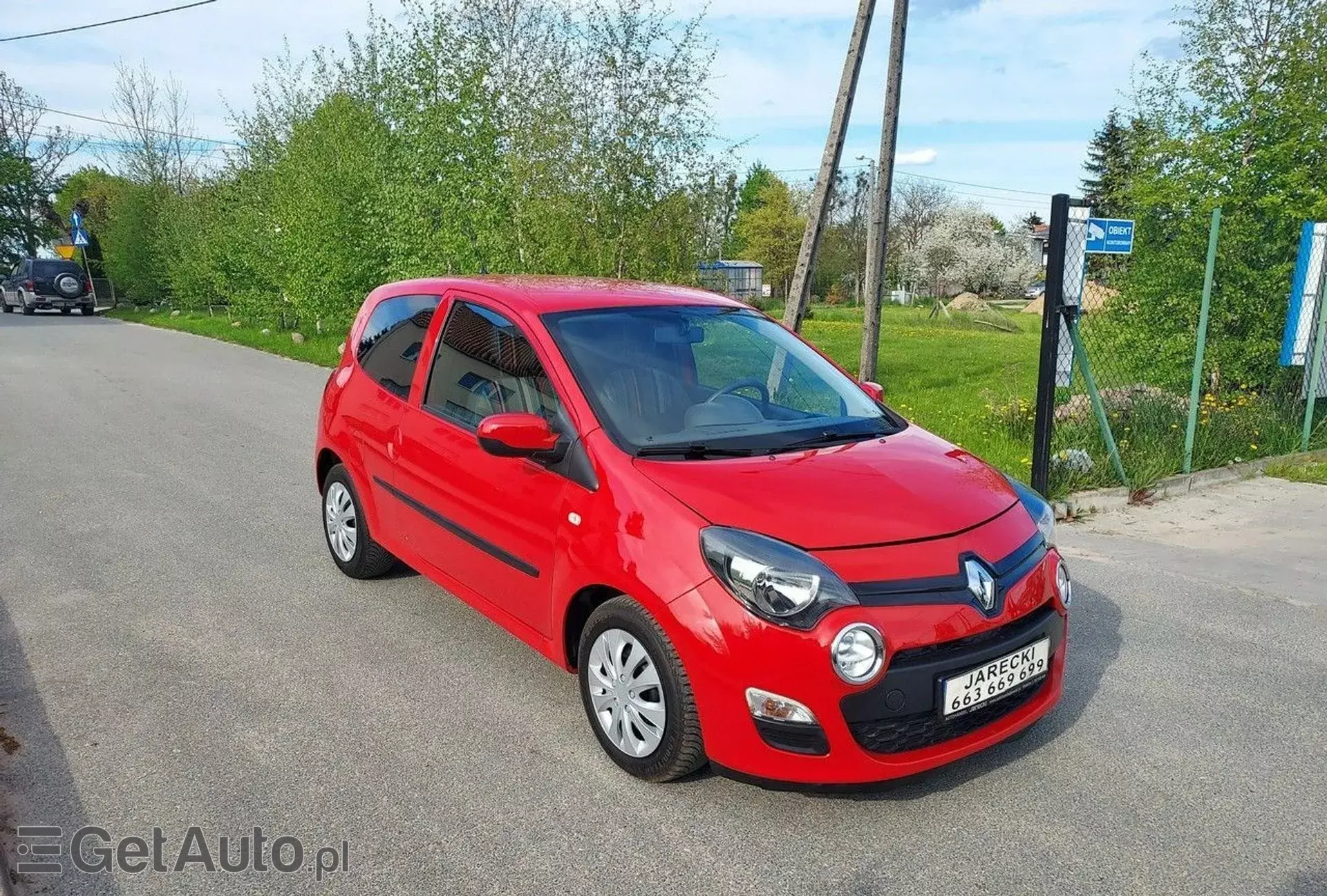 RENAULT Twingo 