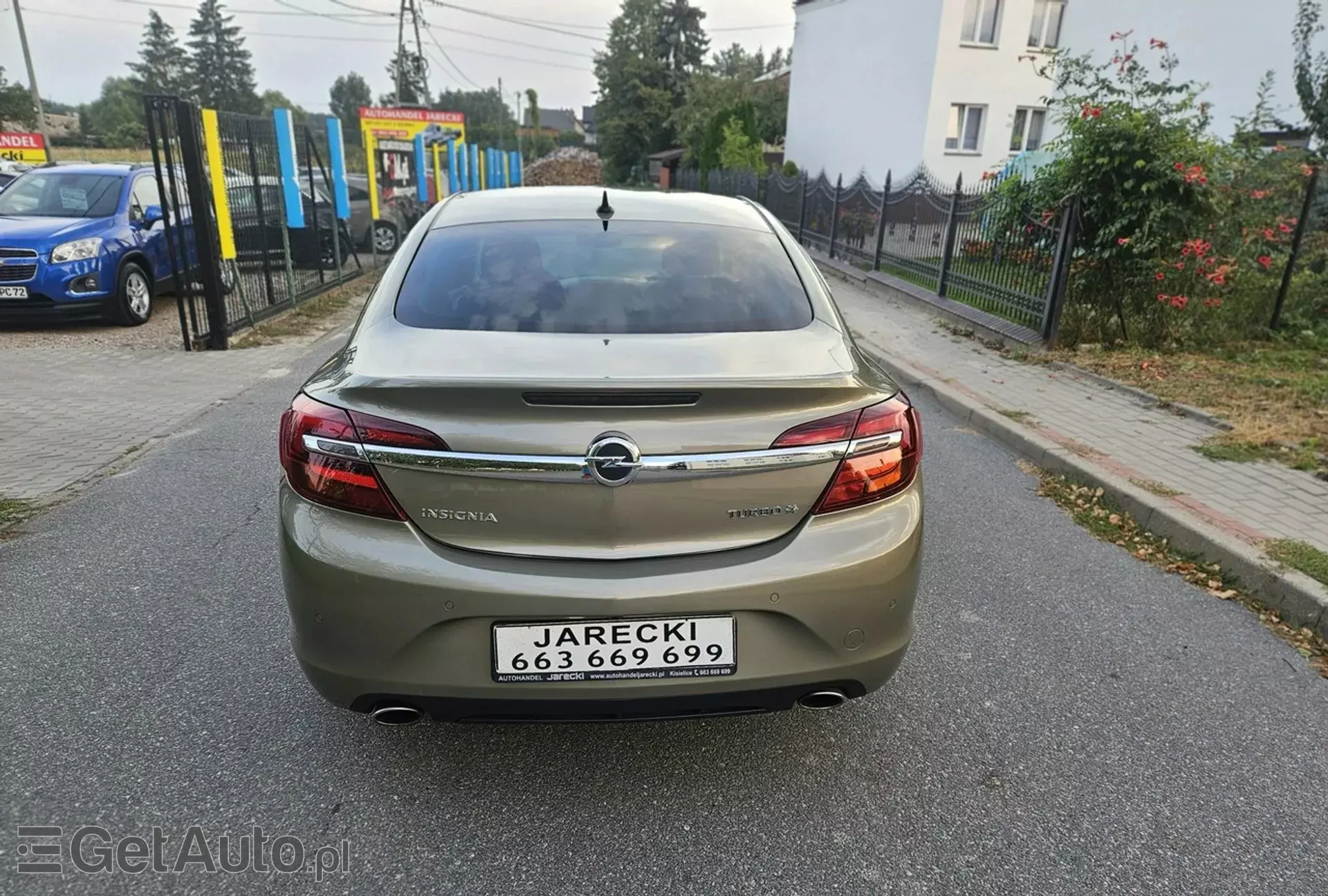 OPEL Insignia 