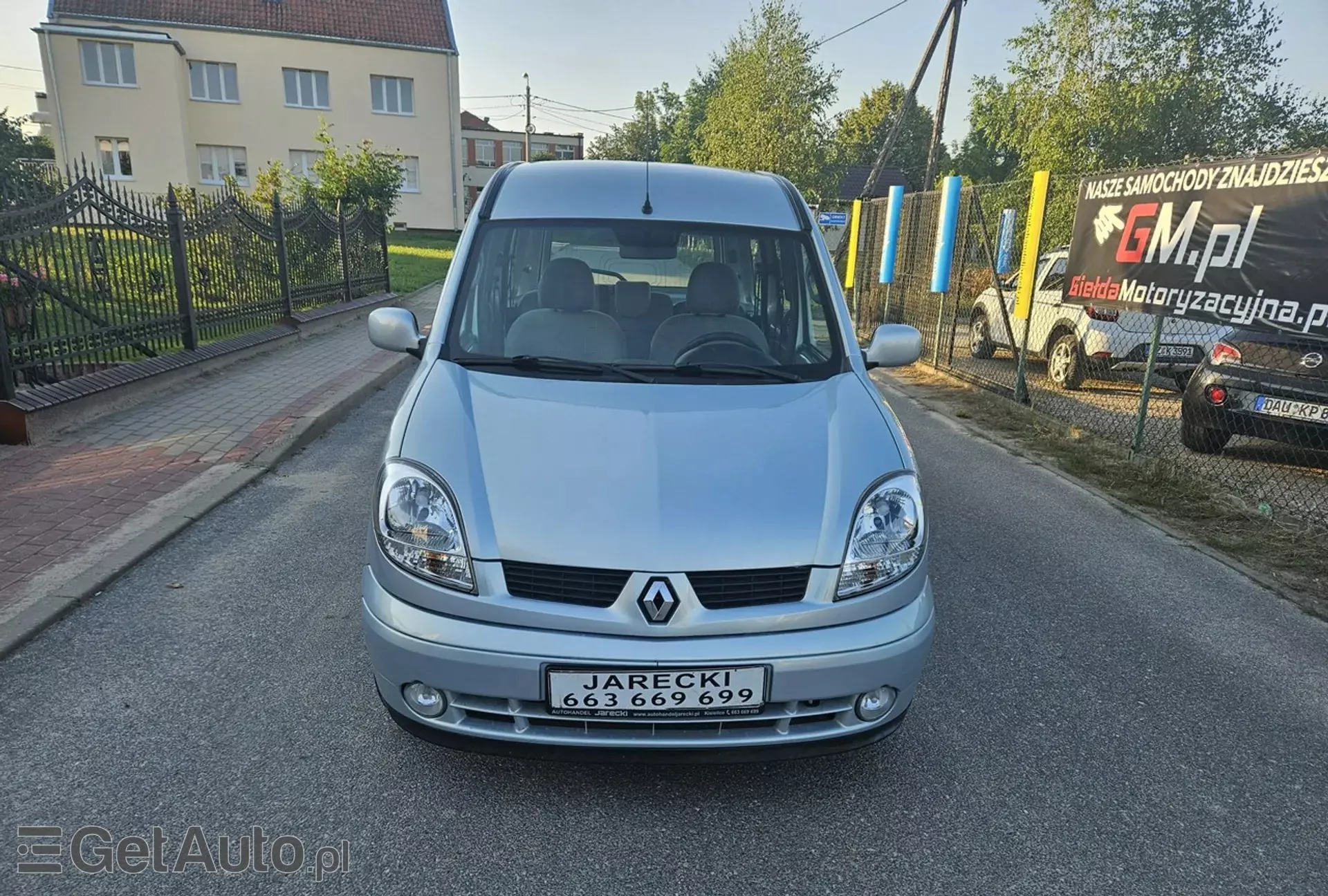 RENAULT Kangoo 