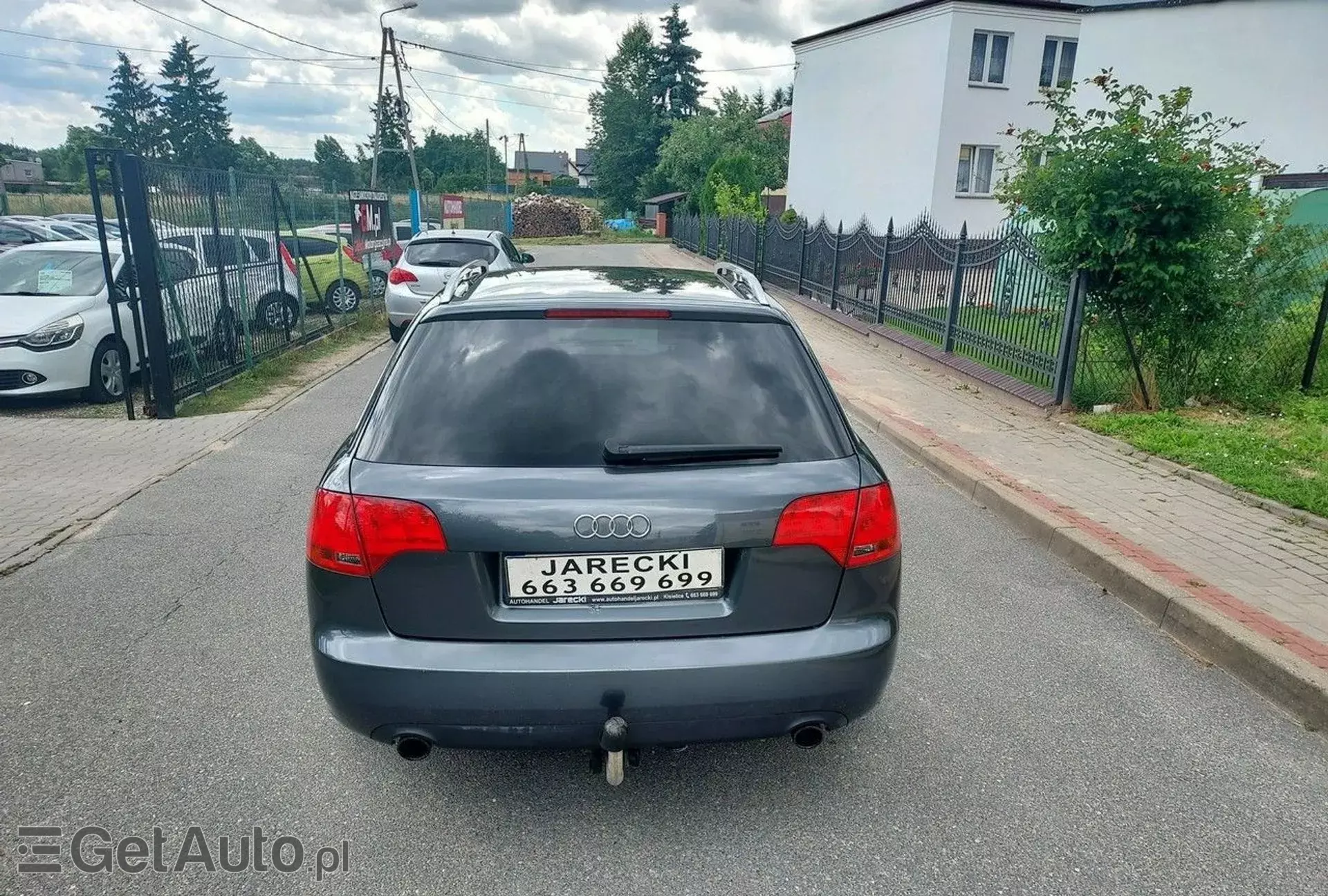 AUDI A4 