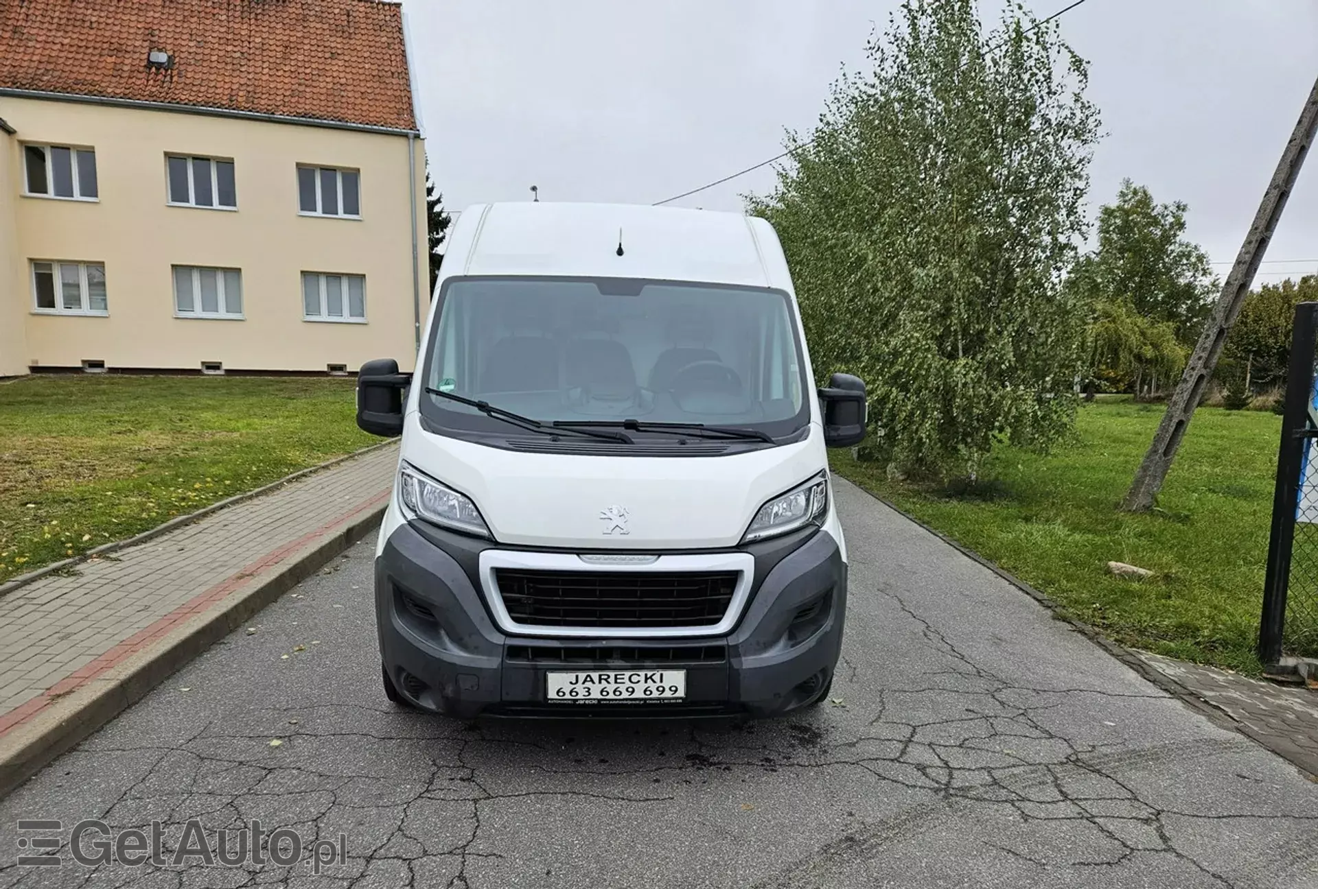 PEUGEOT Boxer 