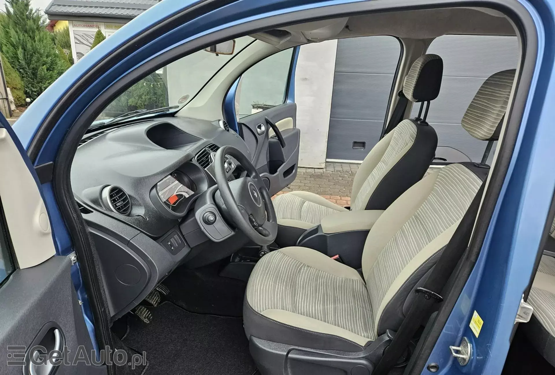 RENAULT Kangoo 