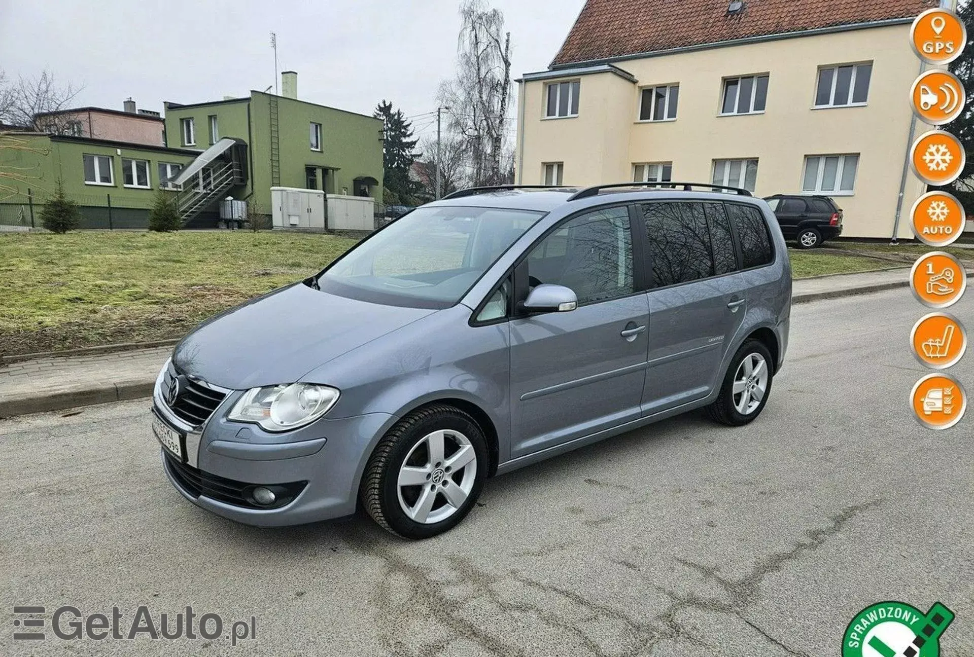 VOLKSWAGEN Touran 