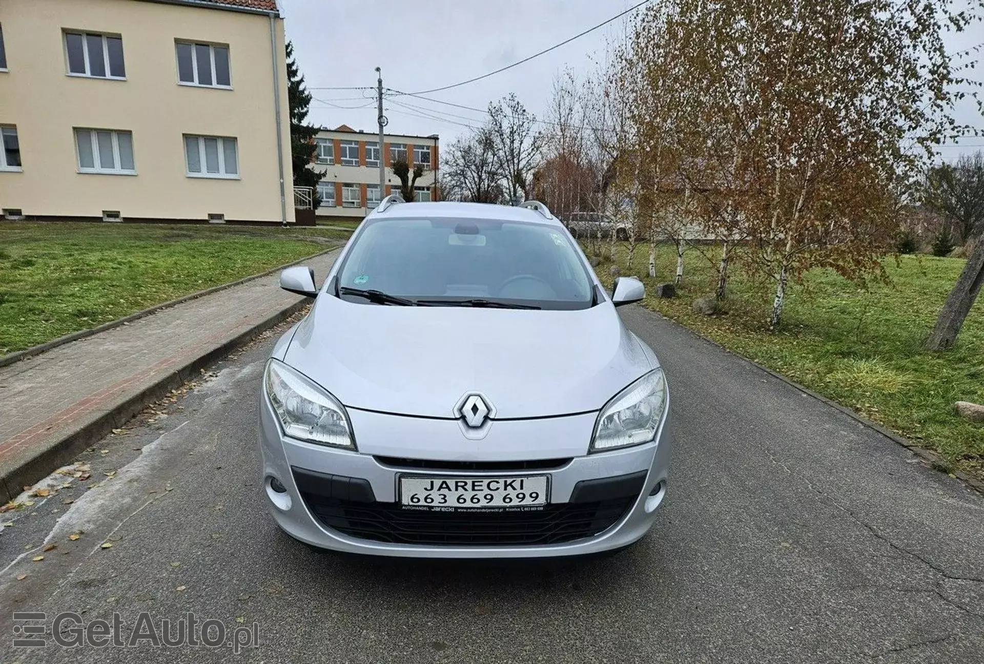 RENAULT Megane 