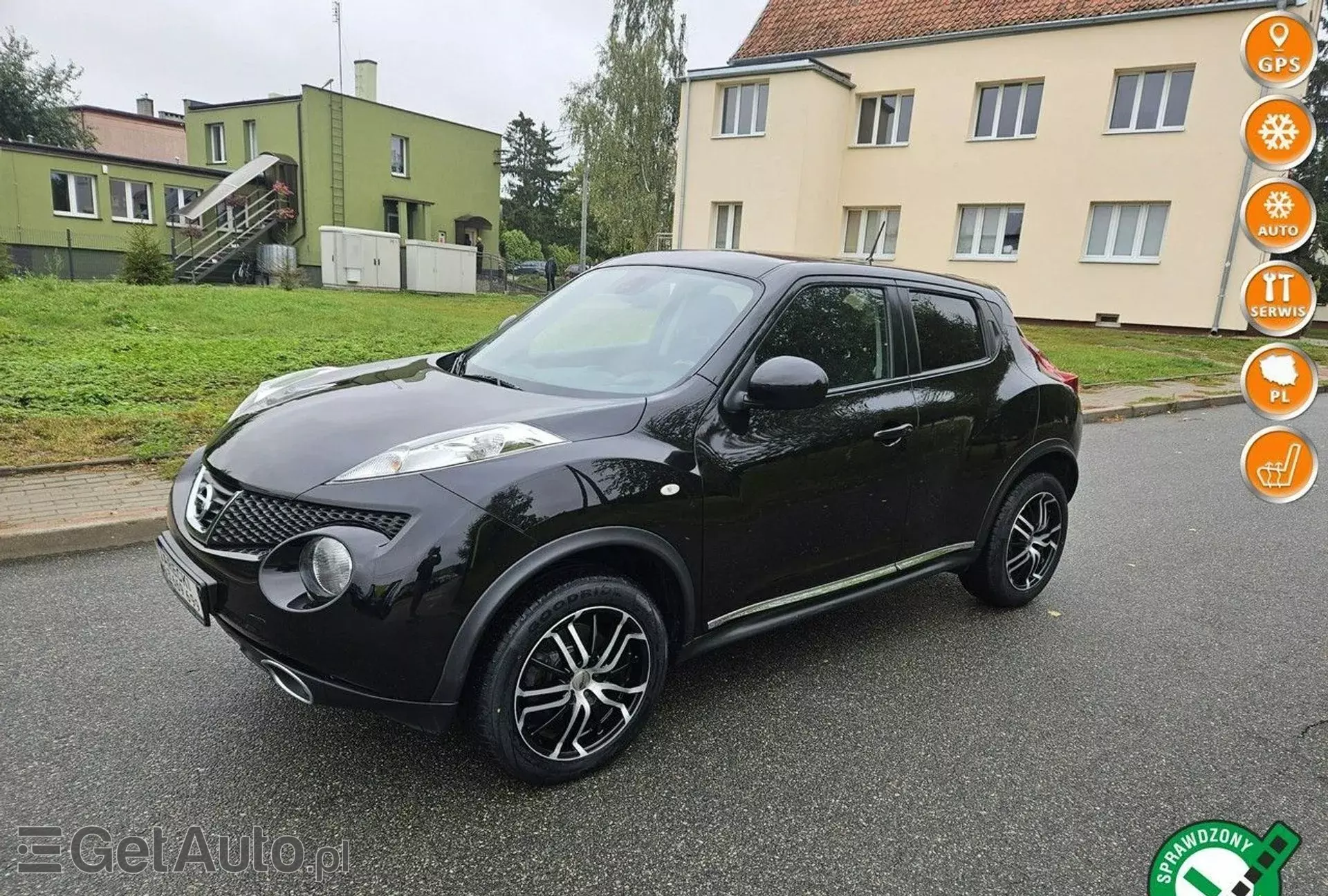 NISSAN Juke 