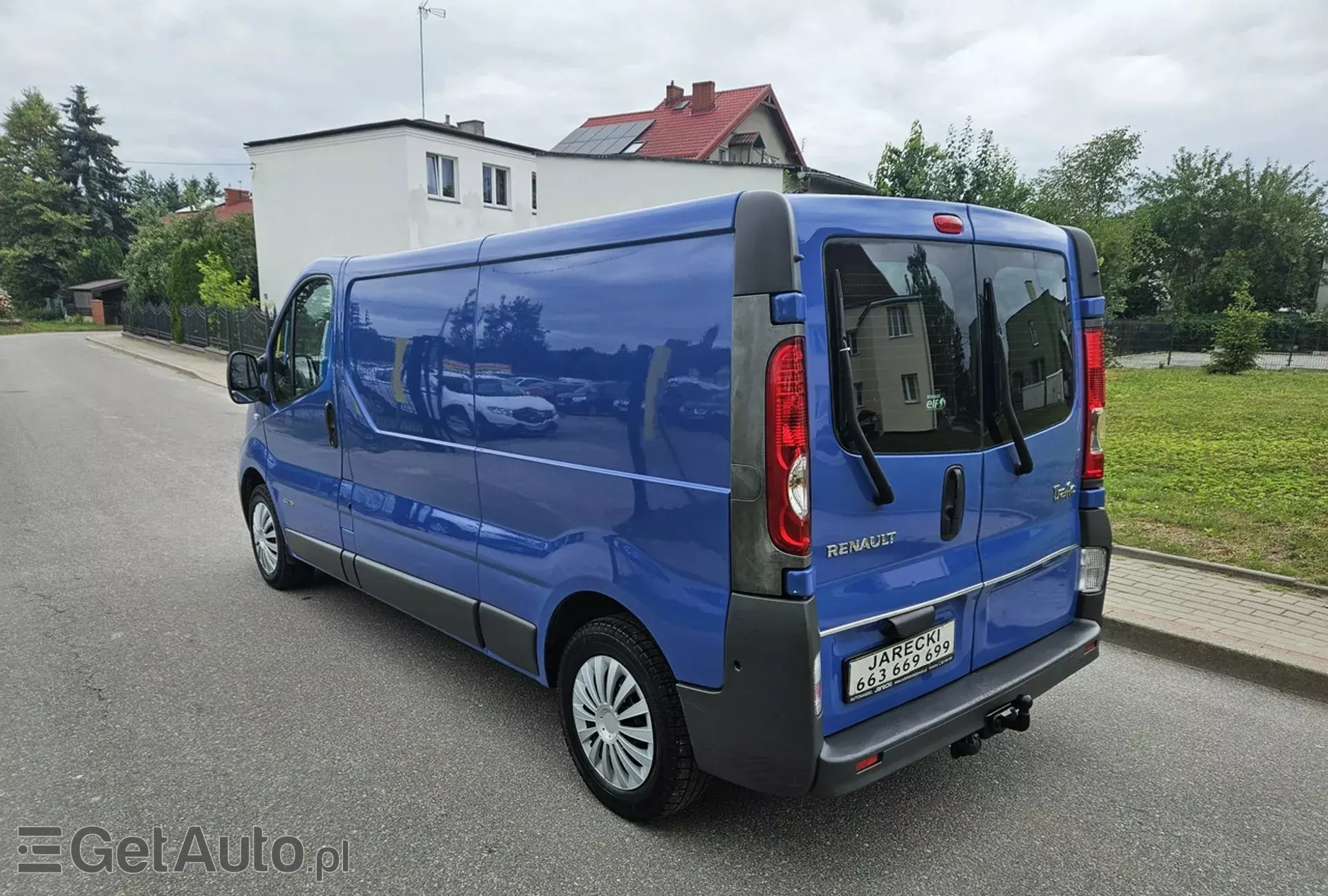 RENAULT Trafic 