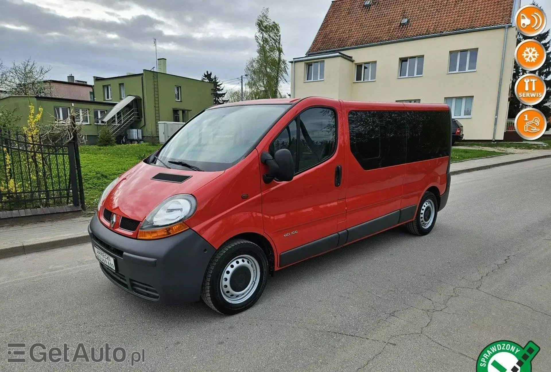 RENAULT Trafic 