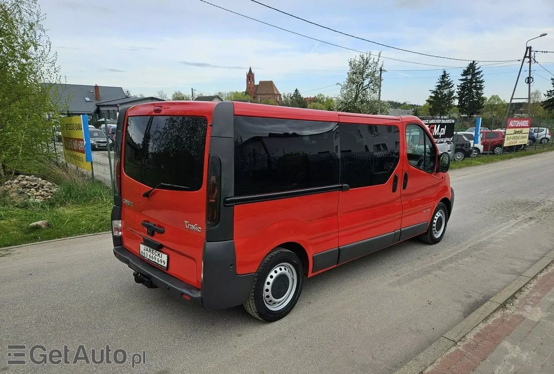 RENAULT Trafic 